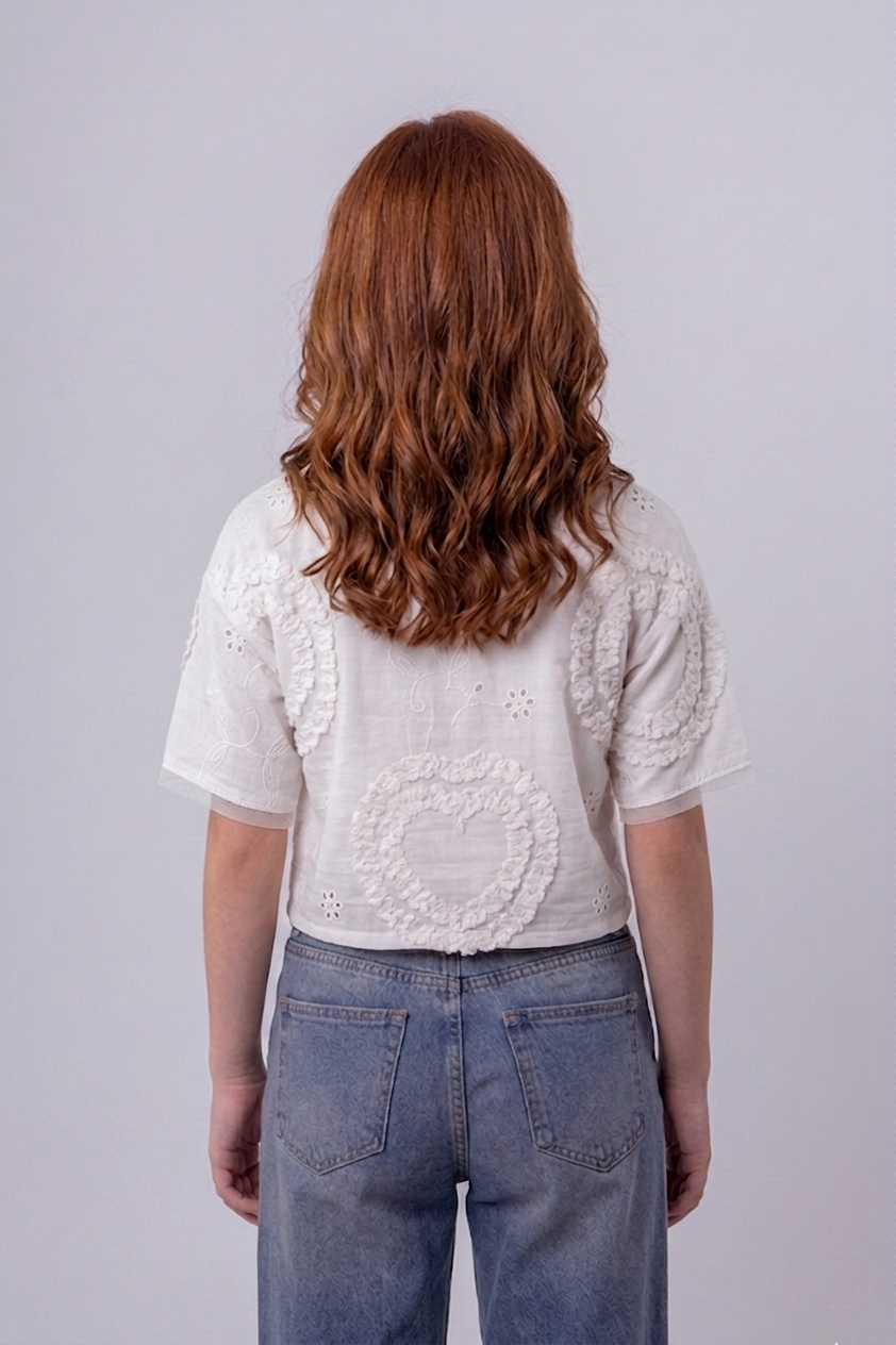 Girls’ Textured Eyelet & Tufted Crop Top