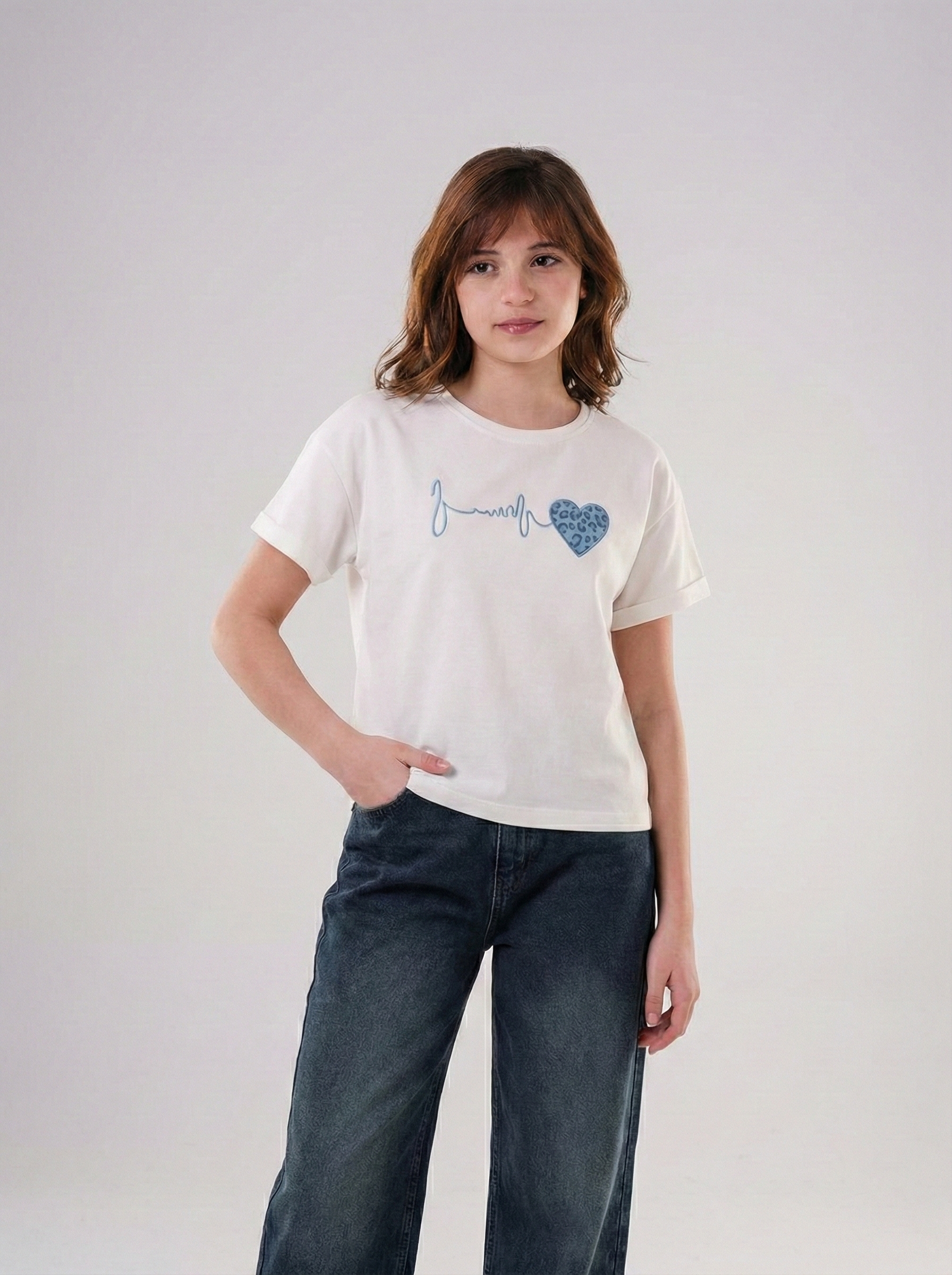 Girls’ Heartbeat Graphic Tee – Short-Sleeve Cotton Top