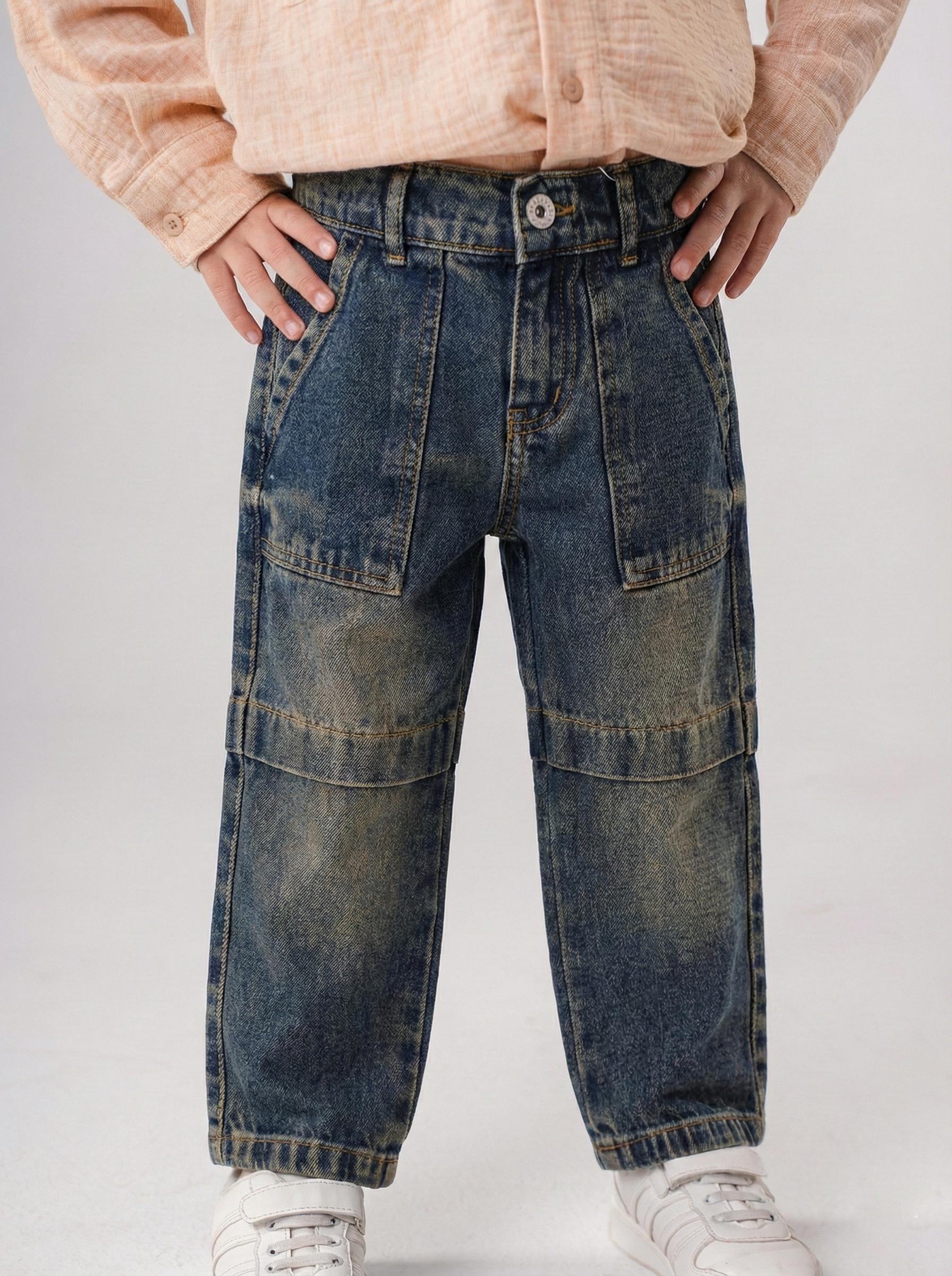 Boys’ Mid-Wash Carpenter Jeans – Relaxed Fit Denim with Reinforced Knee Panels