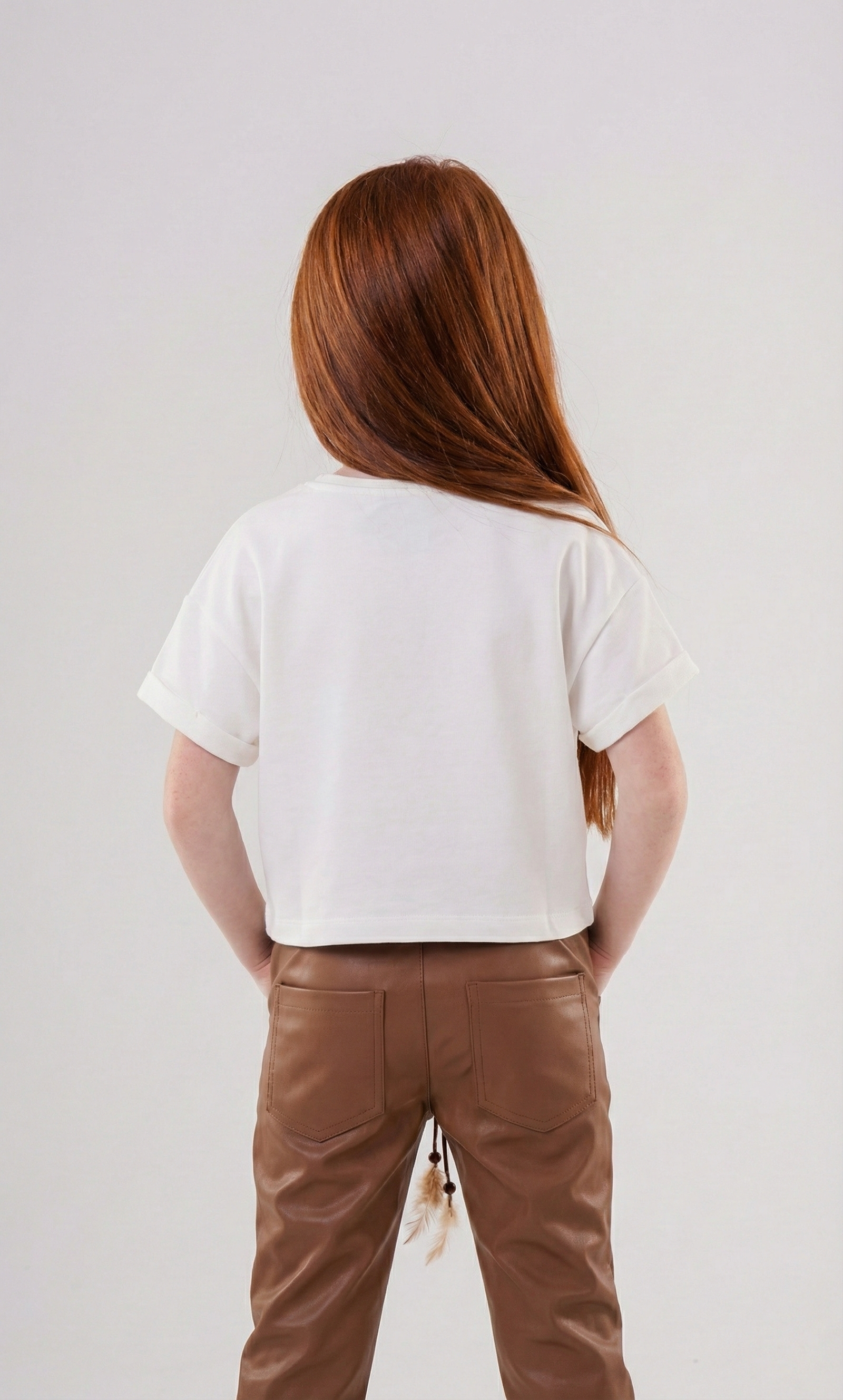 Girls’ Heartbeat Graphic Tee – Short-Sleeve Cotton Top