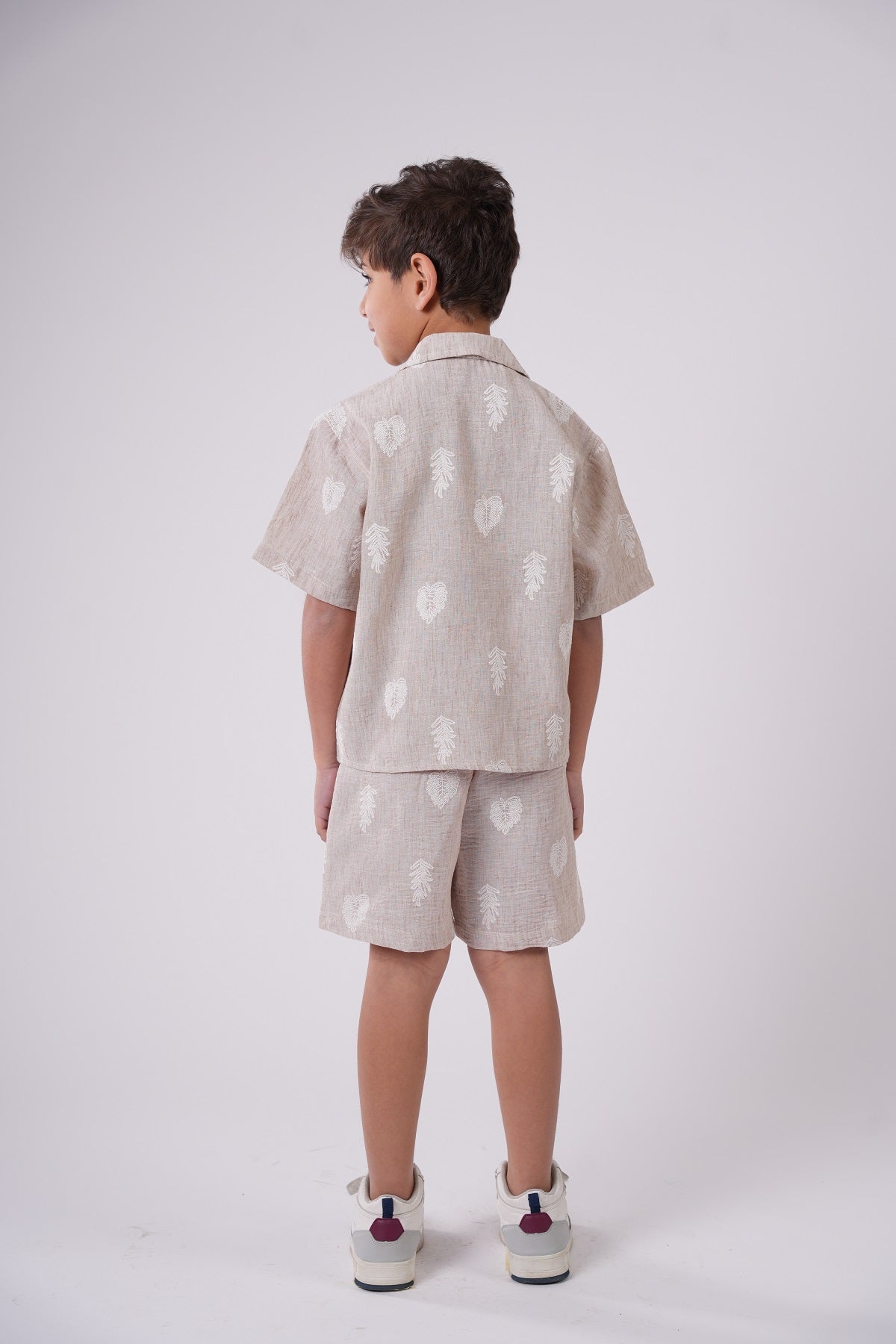 Boys' Two-Piece Leaf Print Set