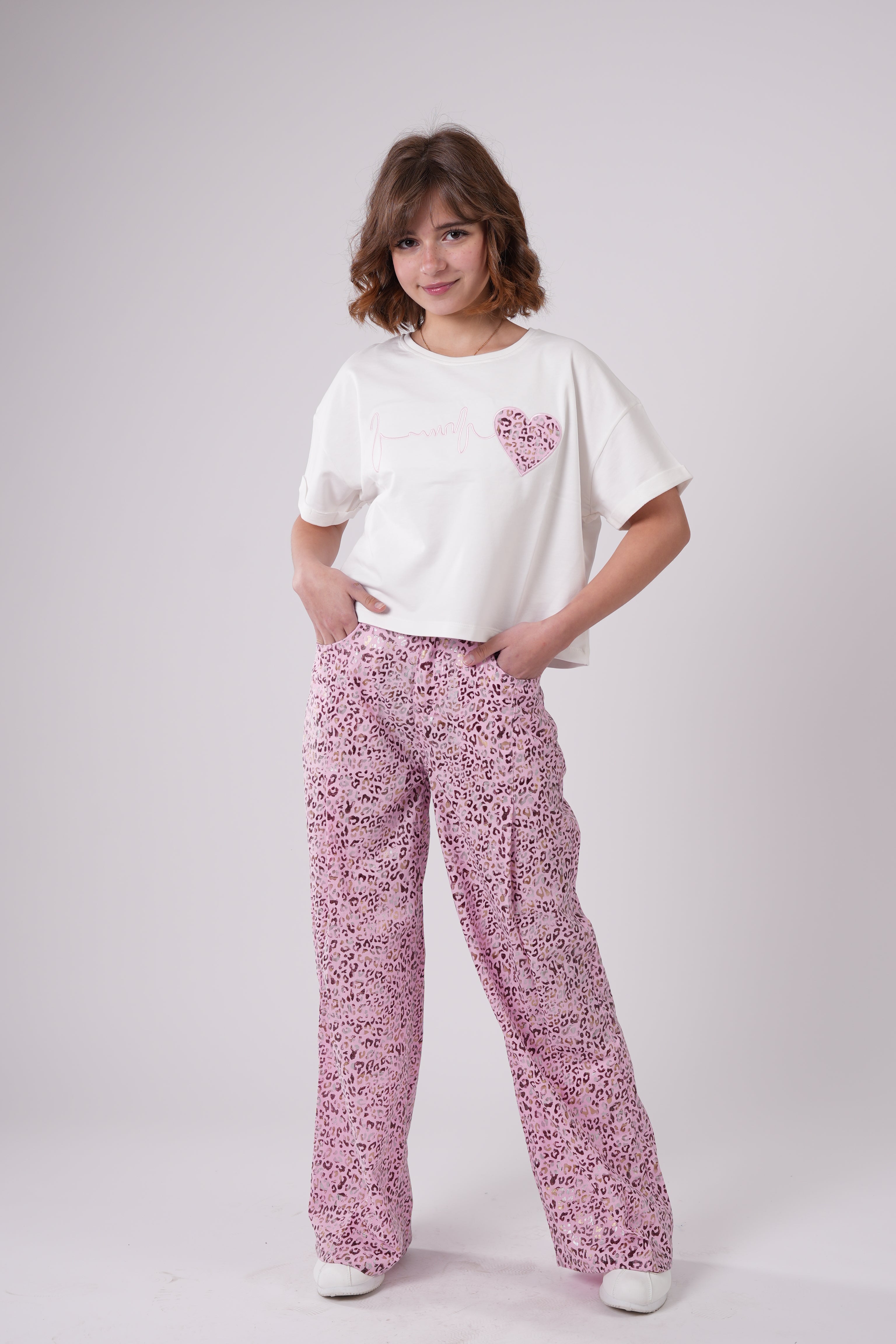 Girls’ Heartbeat Graphic Tee