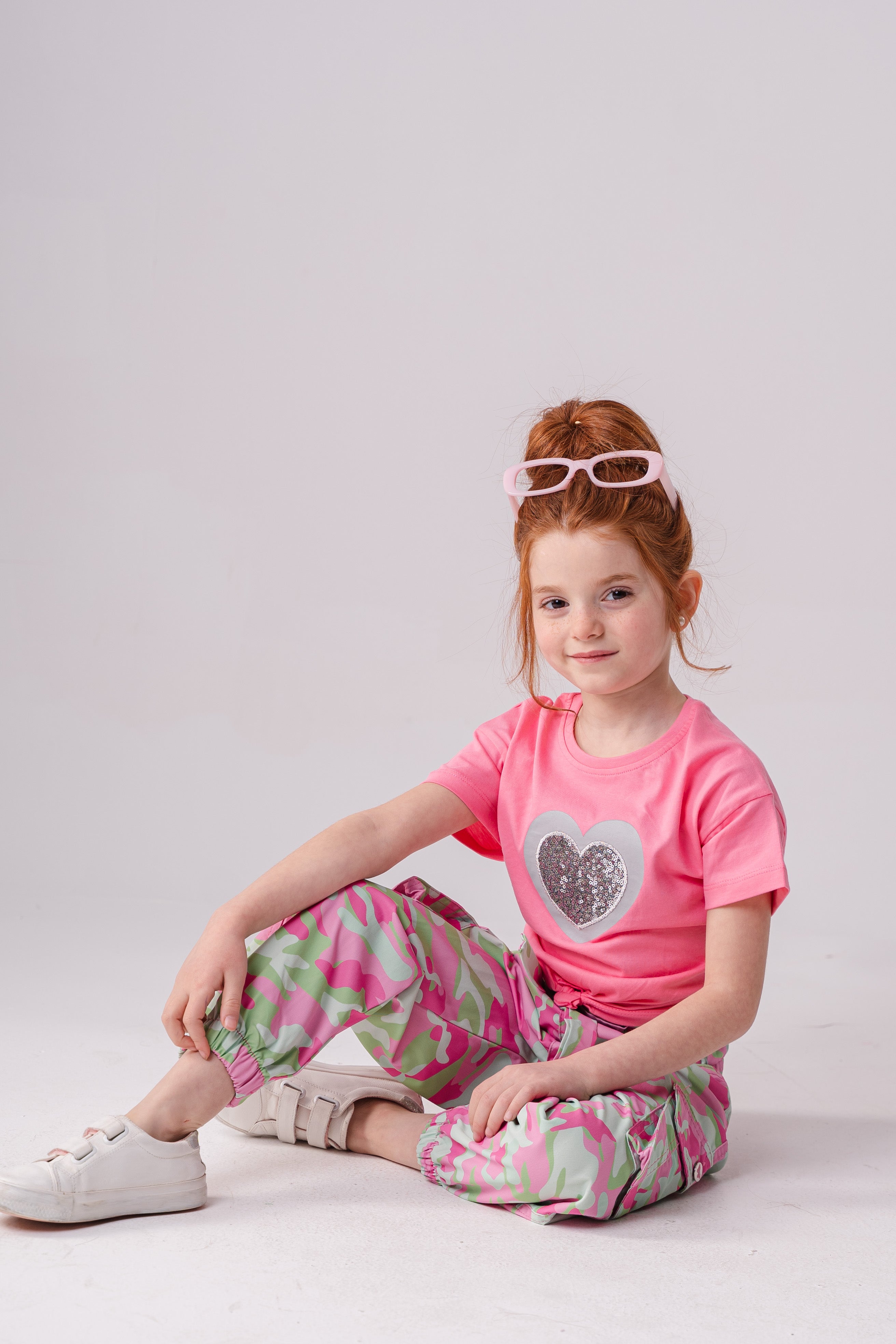 Short Shirt Sleeves with Sequins