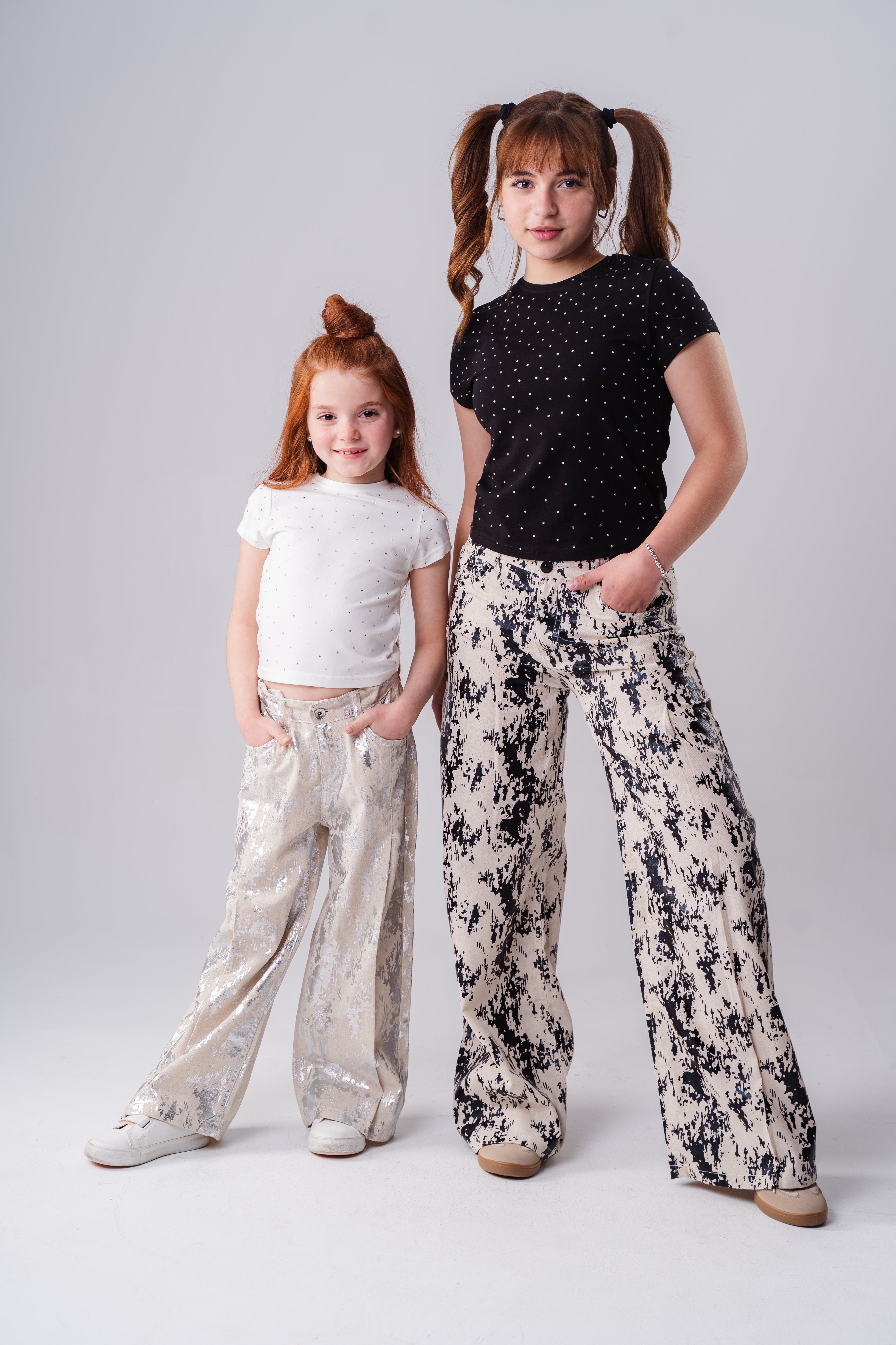 Girls T-shirt Studded With Rhinestones