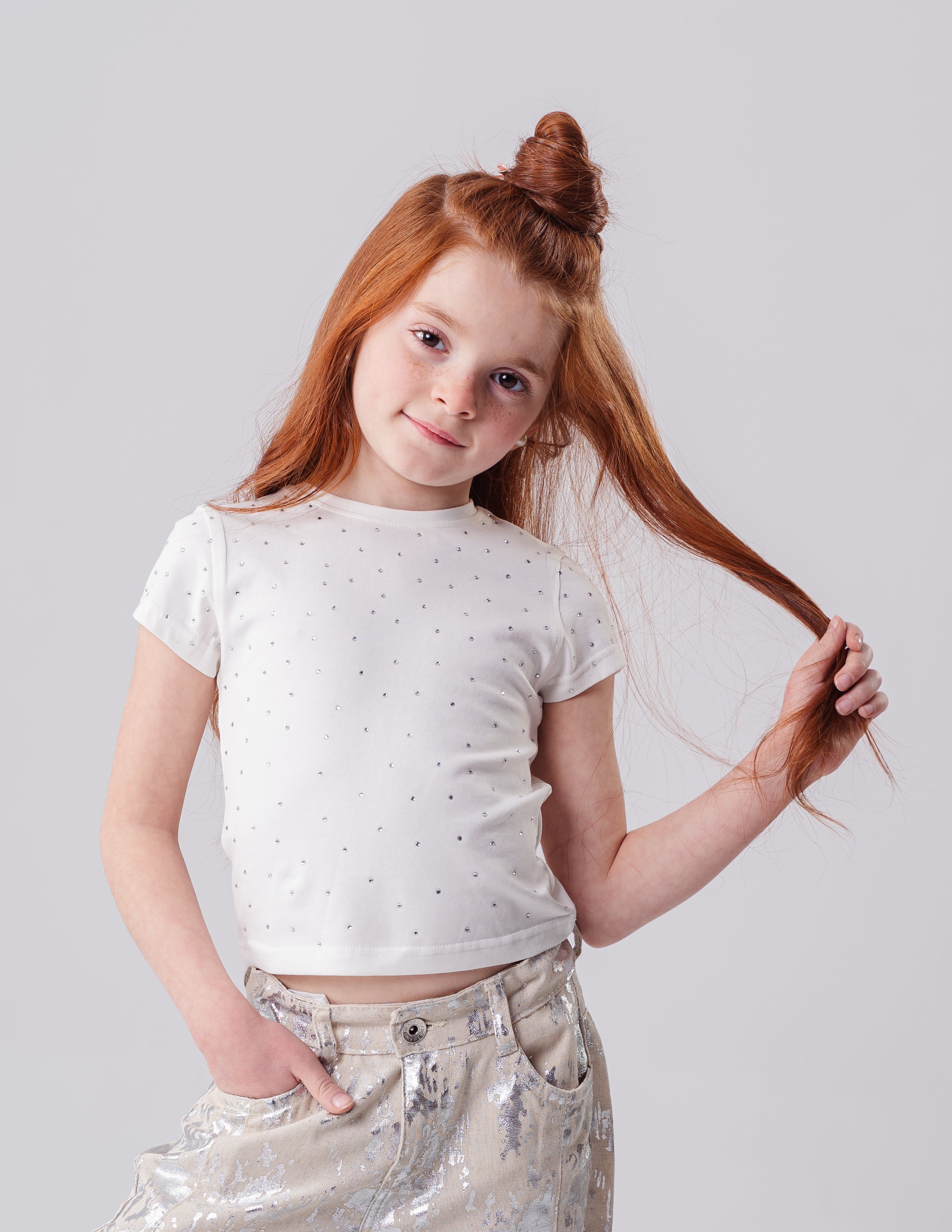 Girls T-shirt Studded With Rhinestones