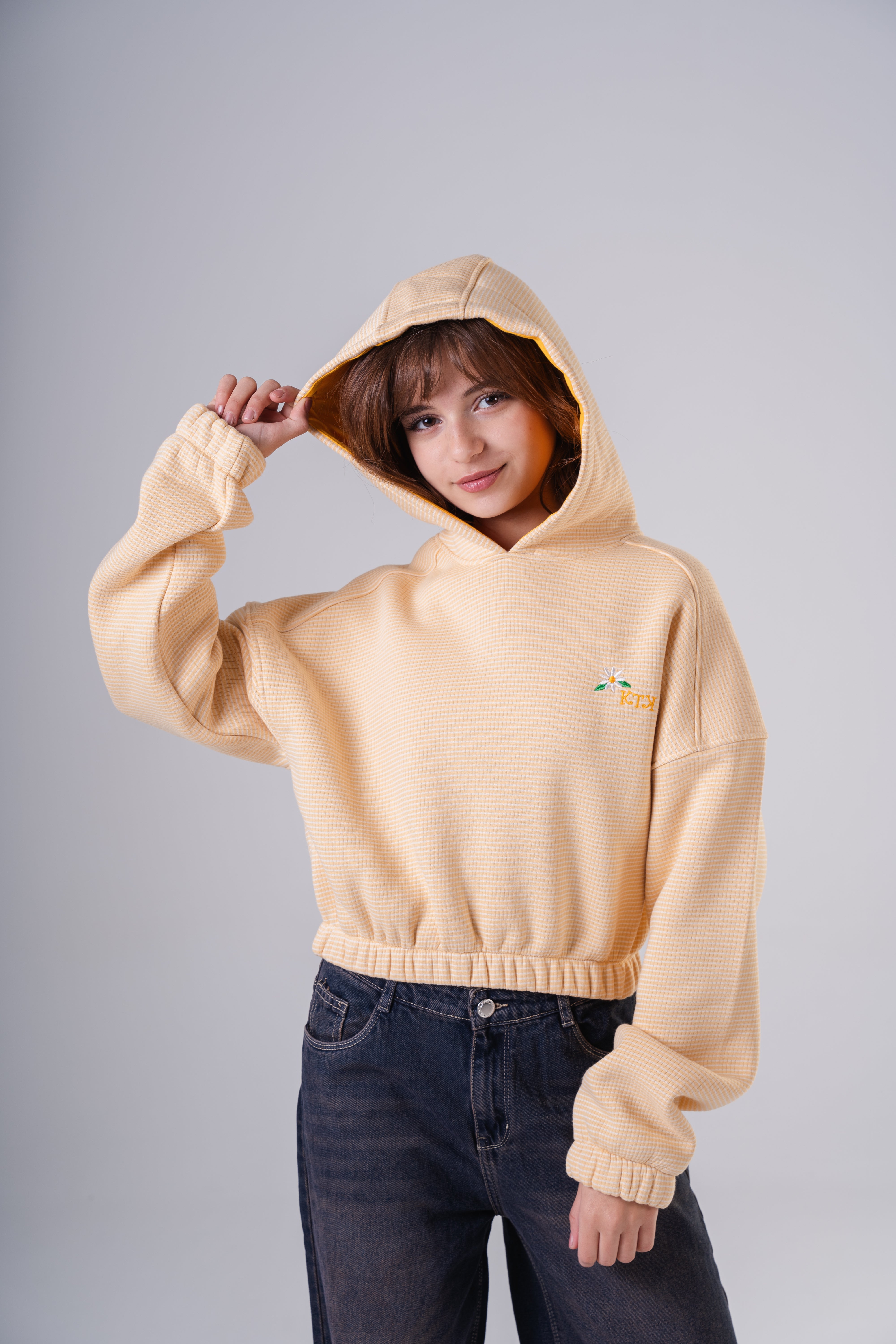 Girls Relaxed Fit Textured Cropped Hoodie
