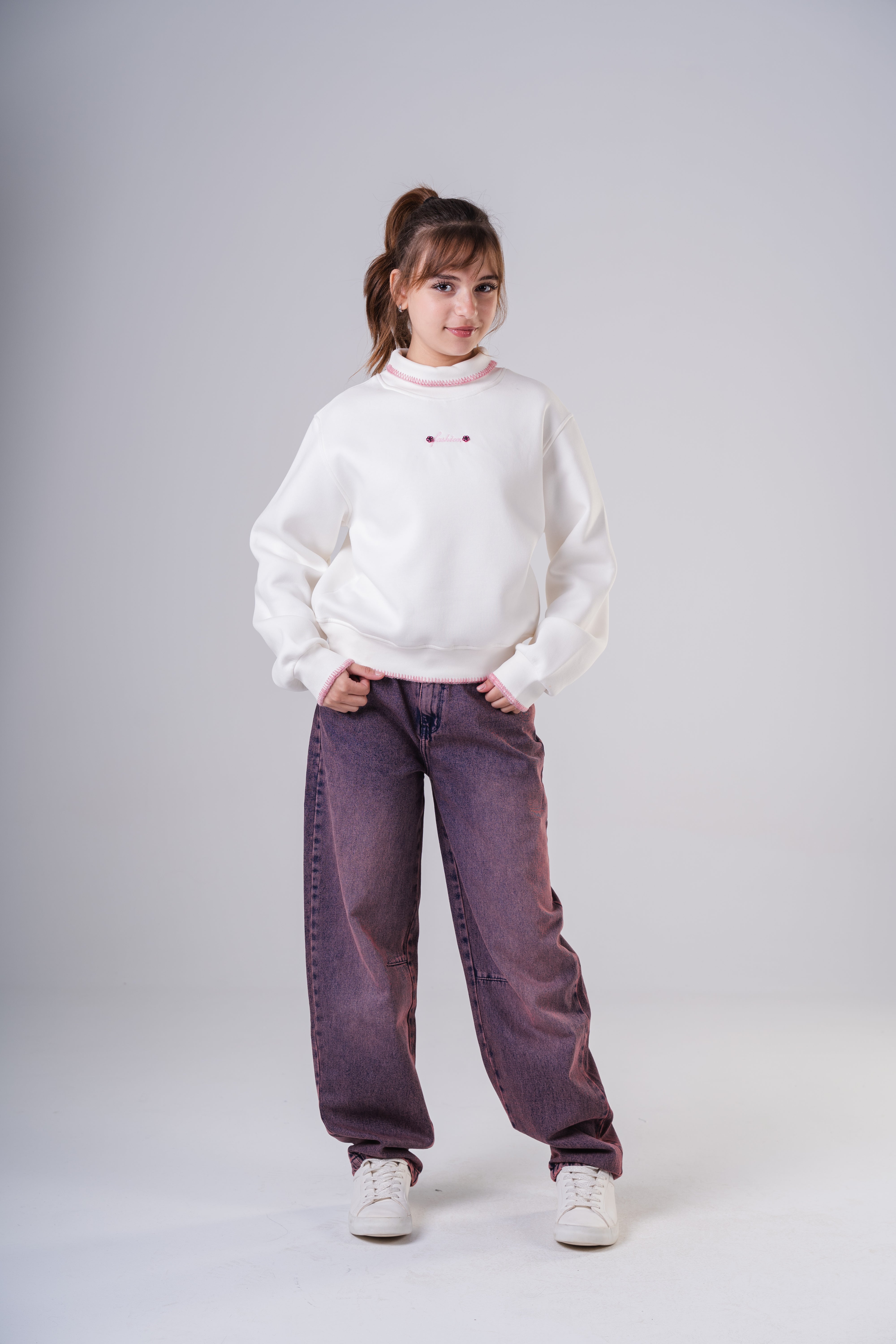 Girls Relaxed Fit Baggy Jeans