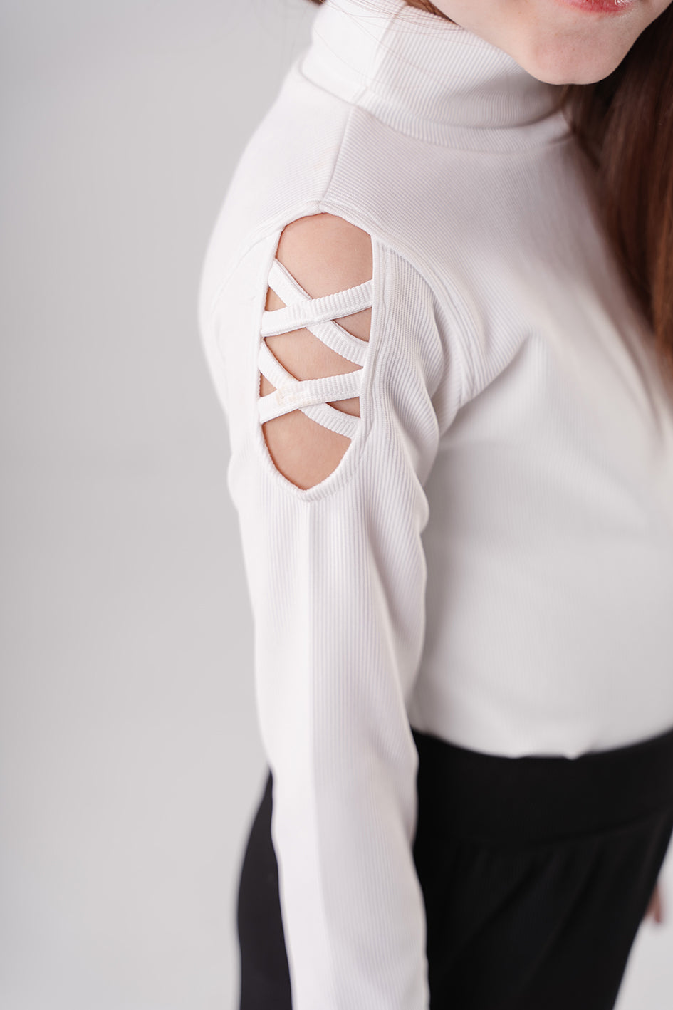 Girls White Ribbed Turtleneck Blouse