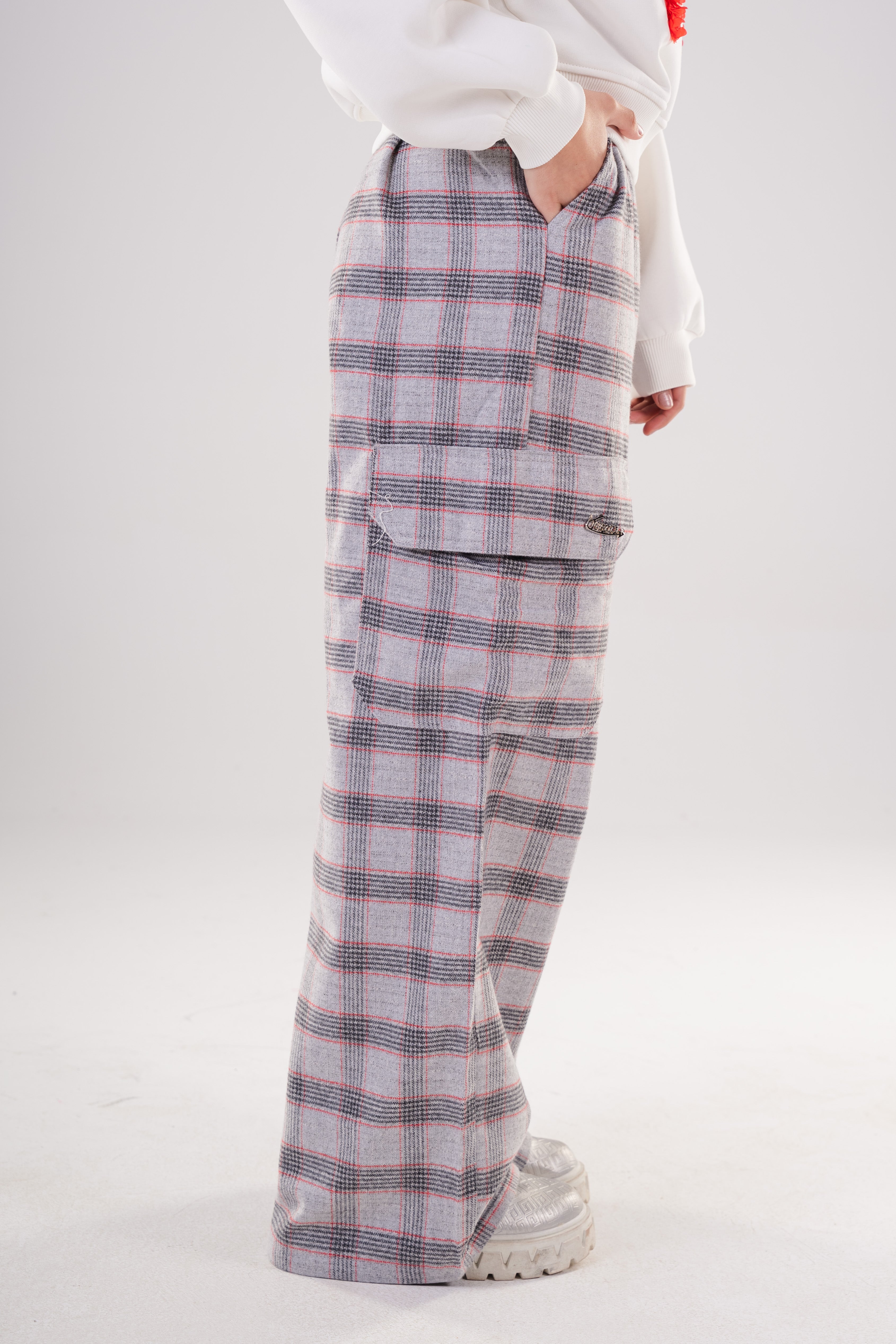 Plaid Cargo Pants with Chain Detail