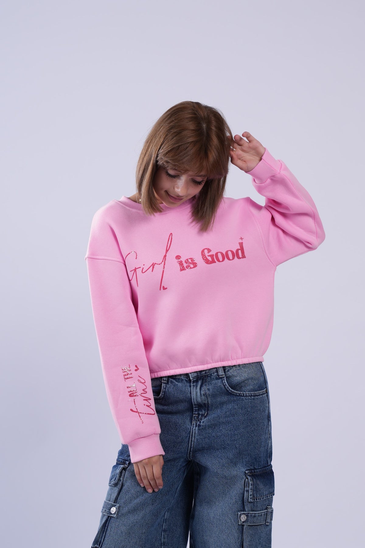 سويت شيرت بناتي كروب بطبعة Girl is Good - وردي