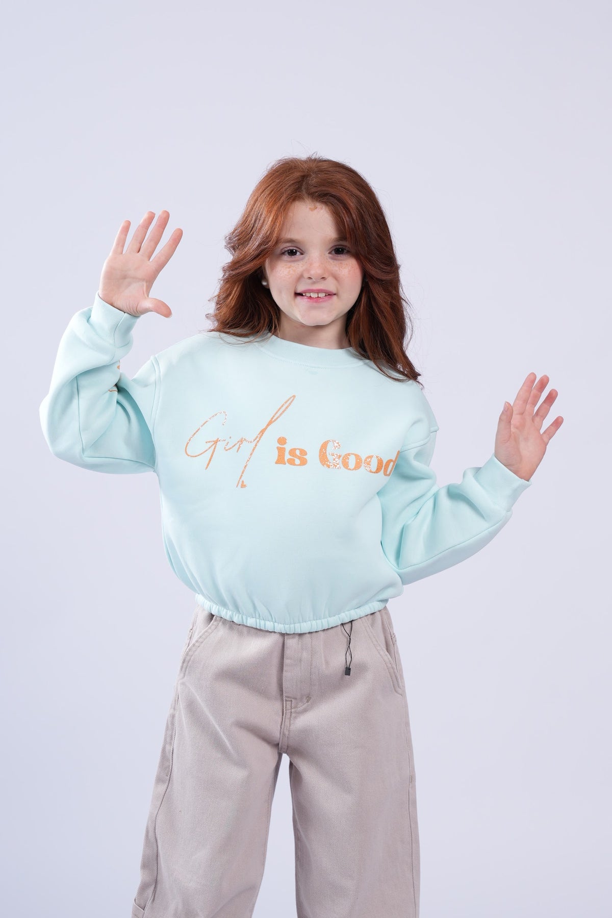سويت شيرت بناتي كروب بطبعة Girl is Good - تركواز