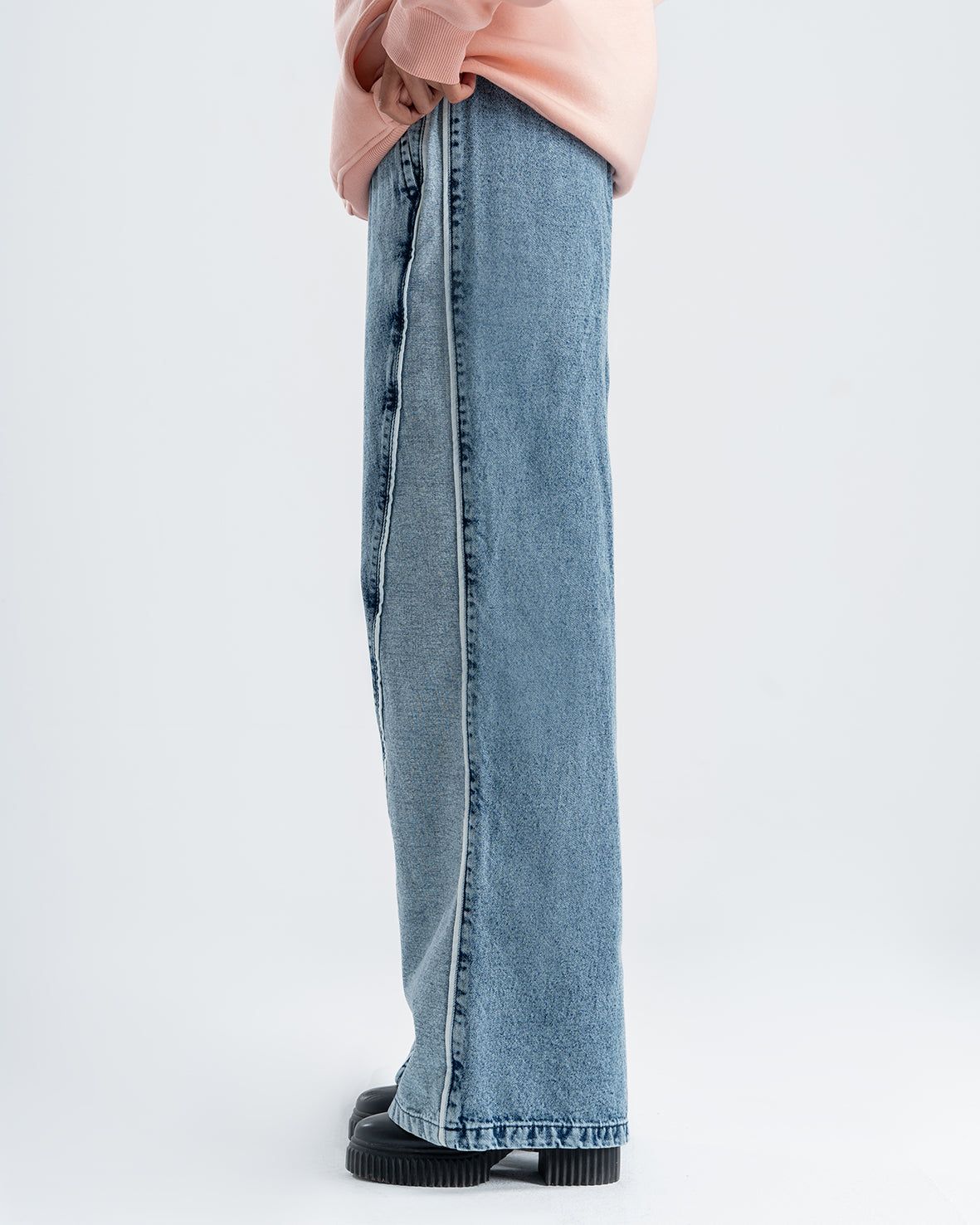 High Rise Wide Leg Elastic waist Blue Jeans