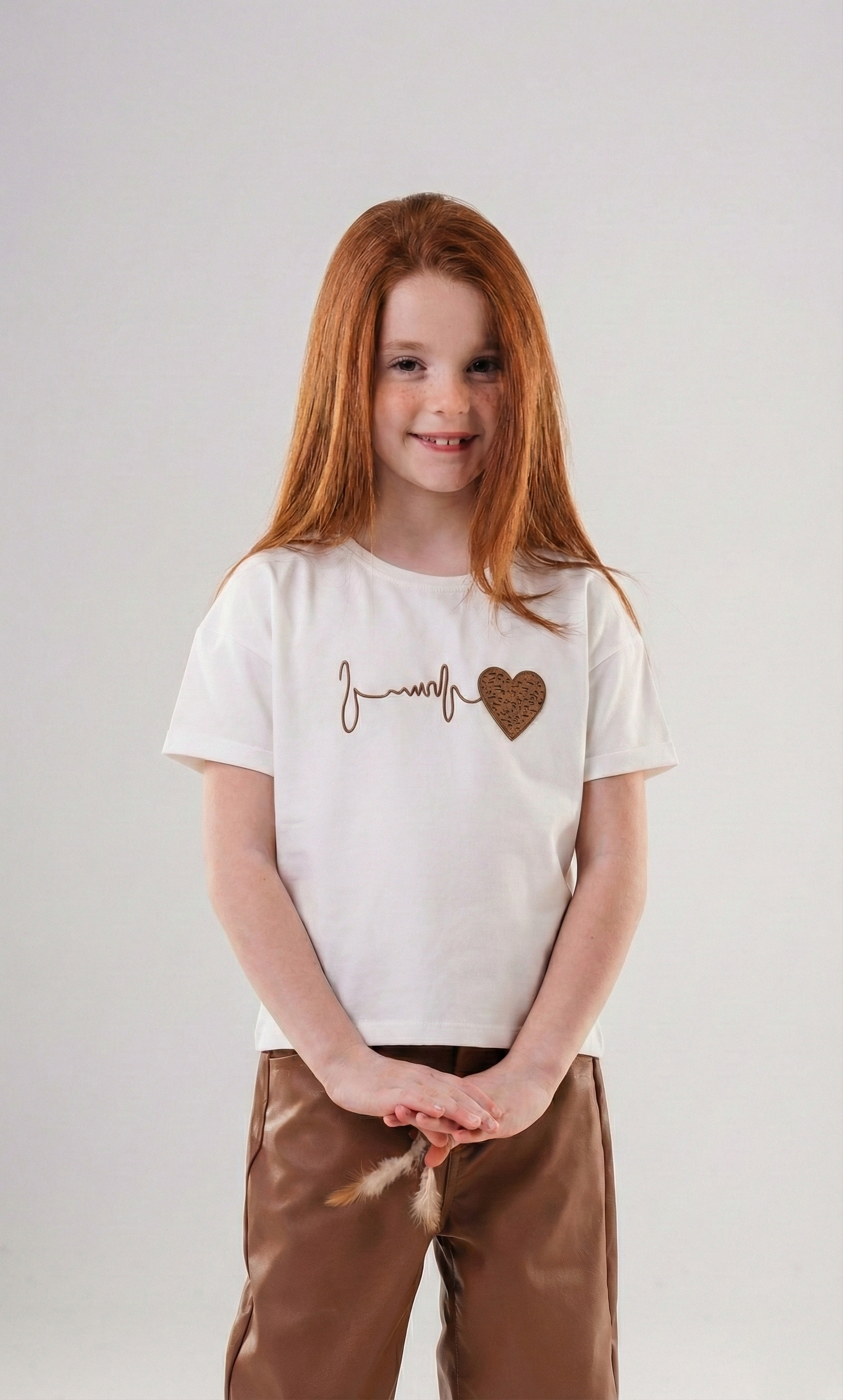 Girls’ Heartbeat Graphic Tee – Short-Sleeve Cotton Top