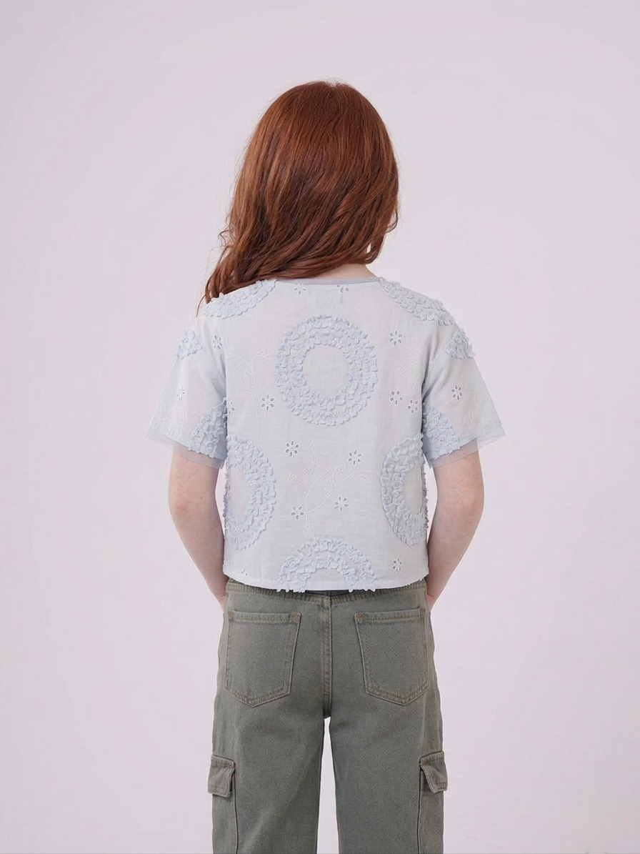 Girls’ Textured Eyelet & Tufted Crop Top