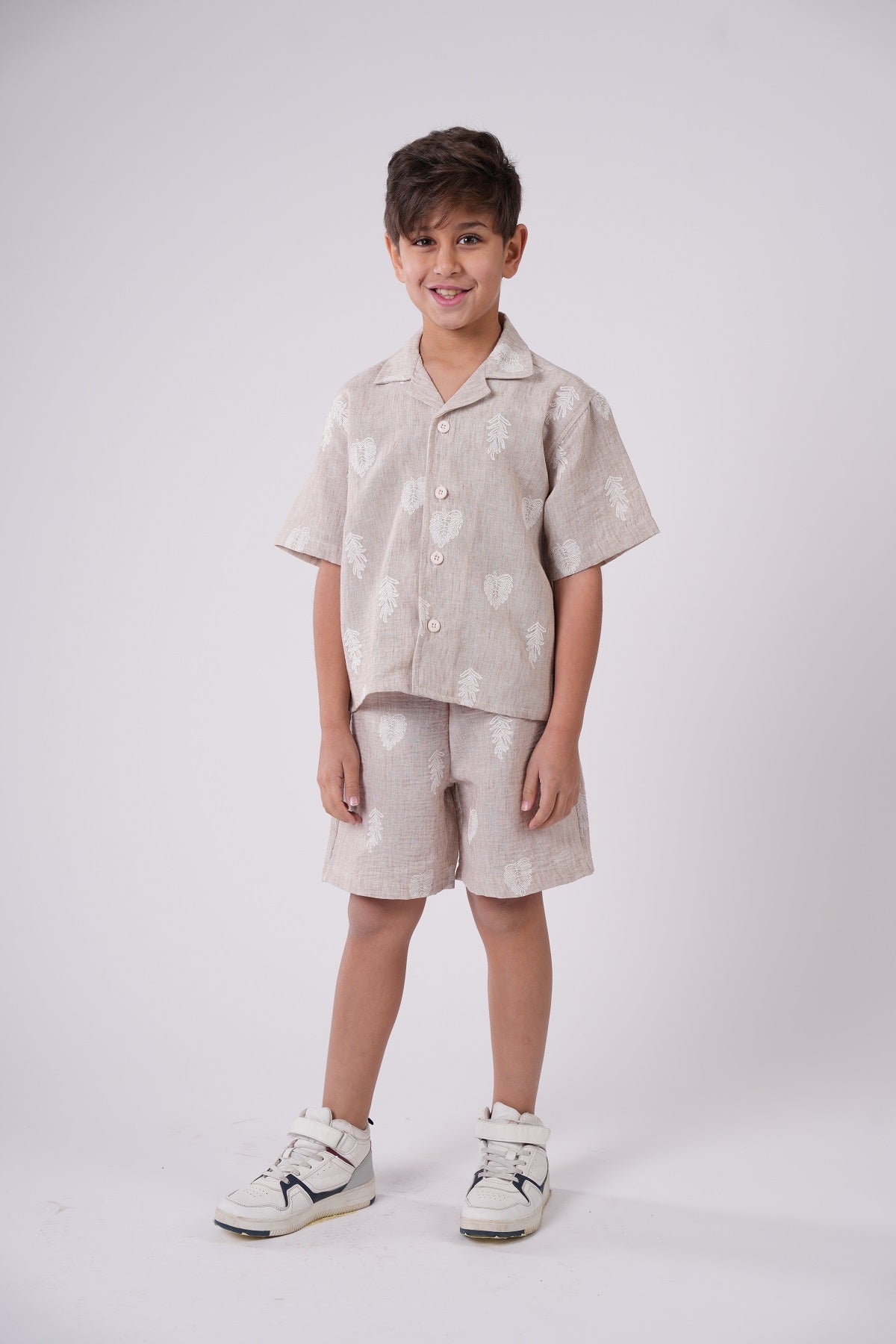 Boys' Two-Piece Leaf Print Set