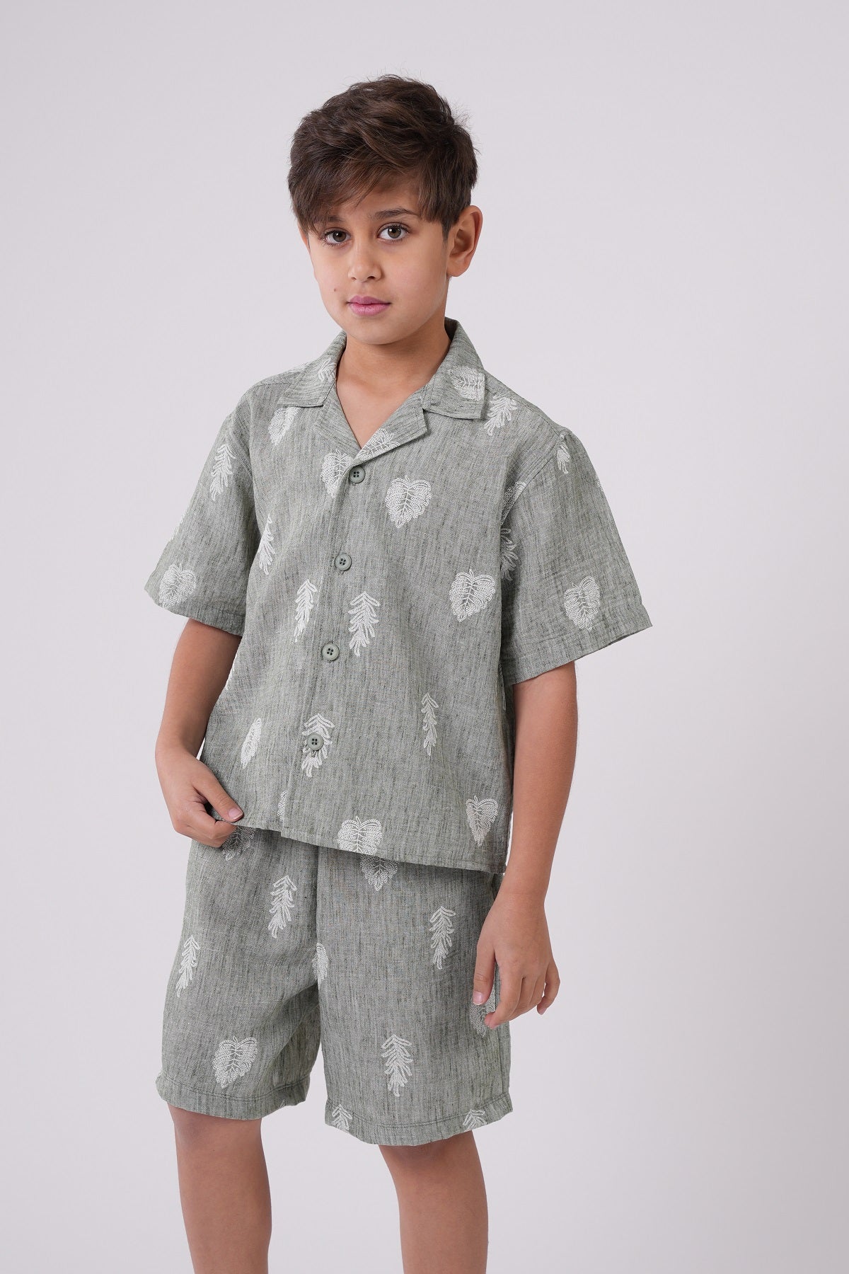 Boys' Two-Piece Leaf Print Set