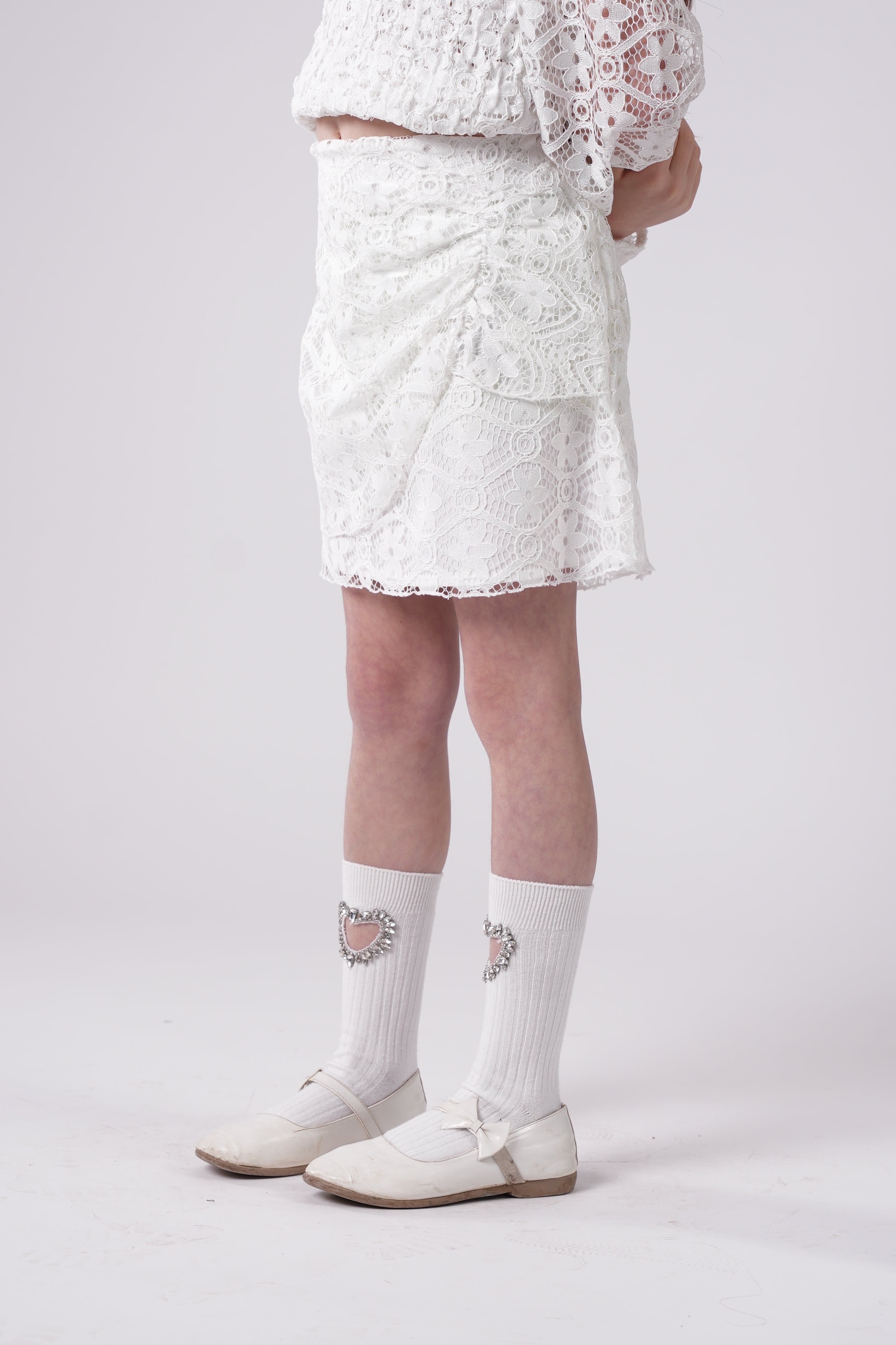 Girls' Elegant White Lace Mini Skirt