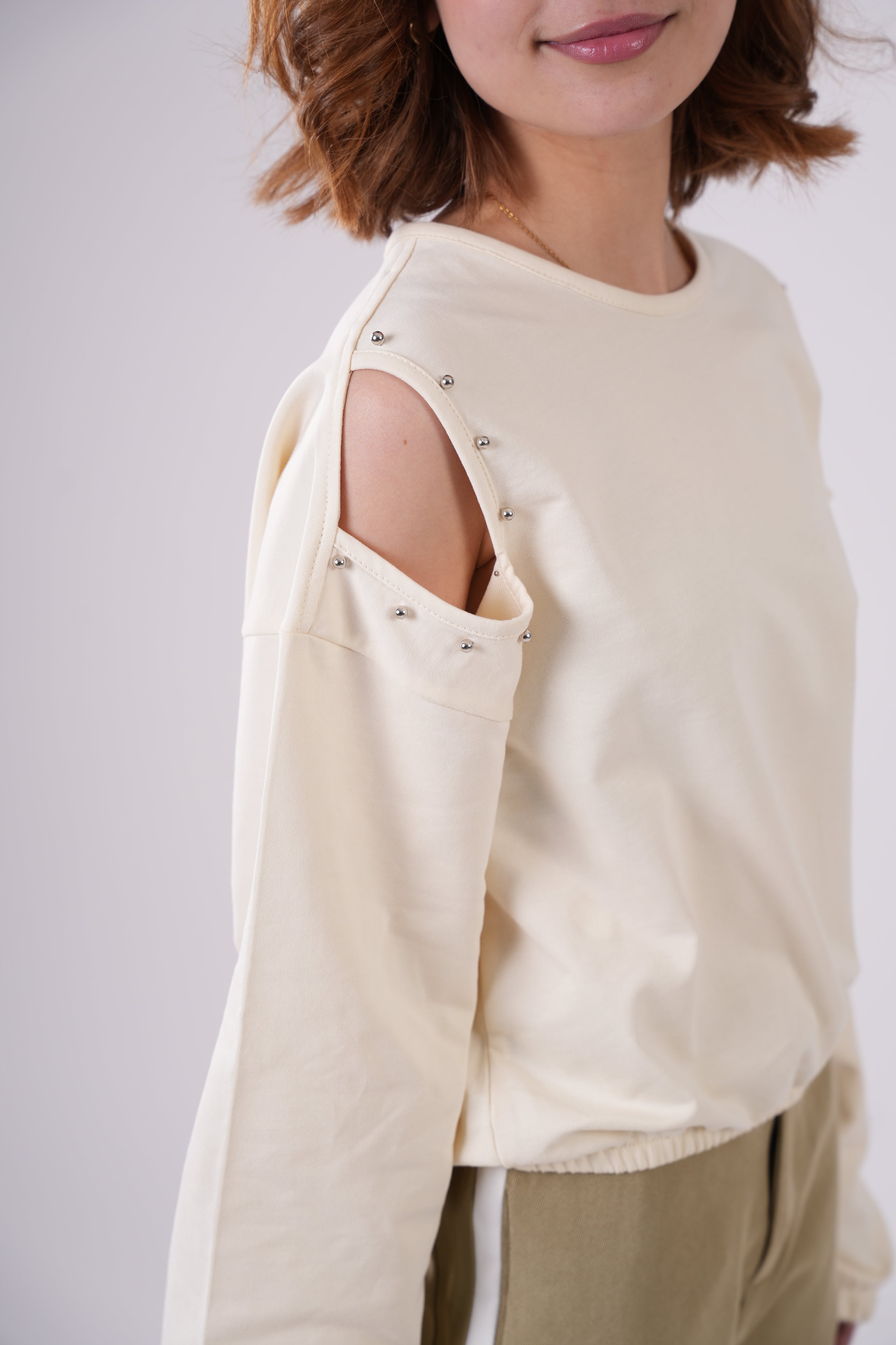 Girls’ Peach Cold-Shoulder Sweatshirt with Studded Detail