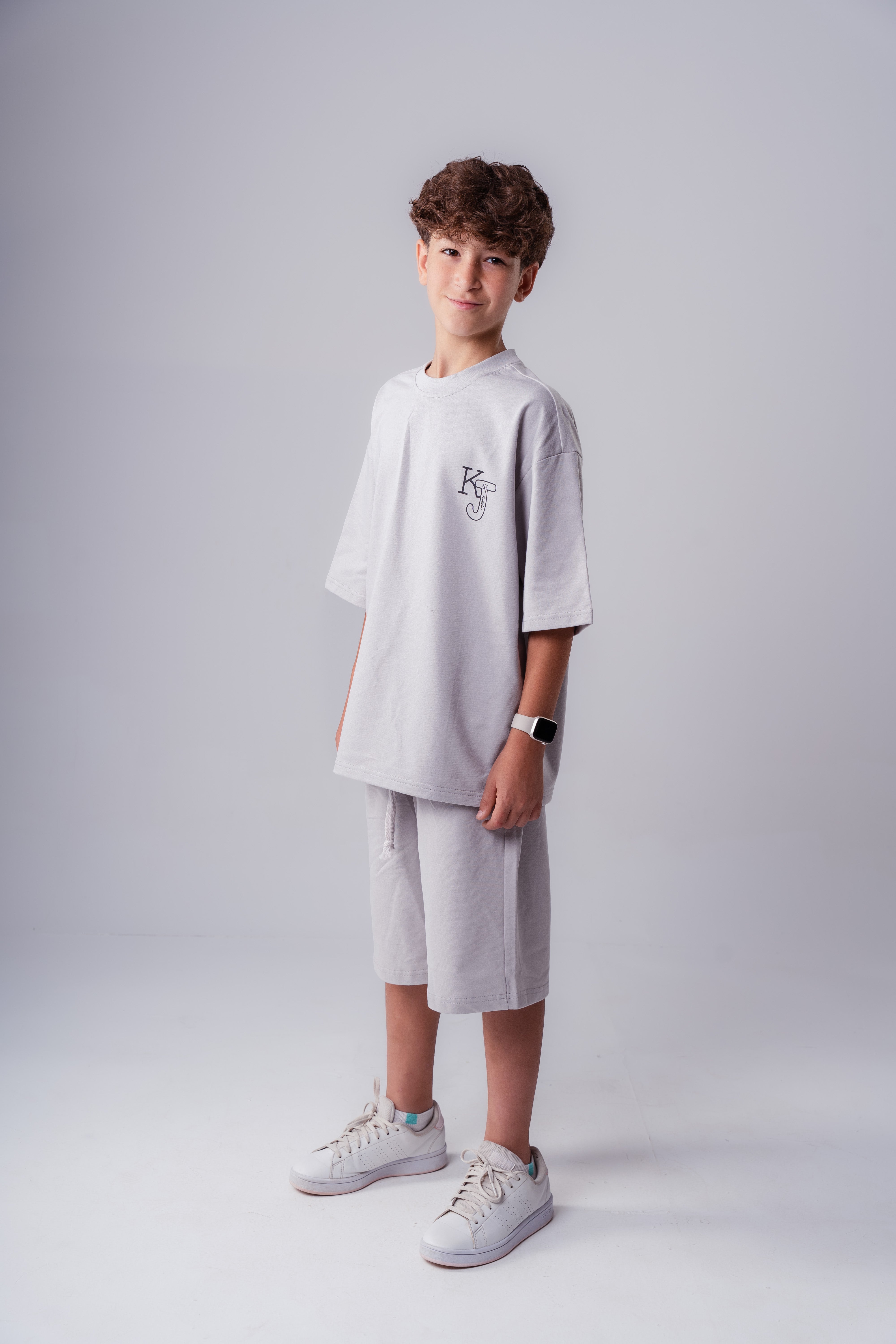 Boys’ Graphic Lounge Set – Oversized Tee & Shorts Set