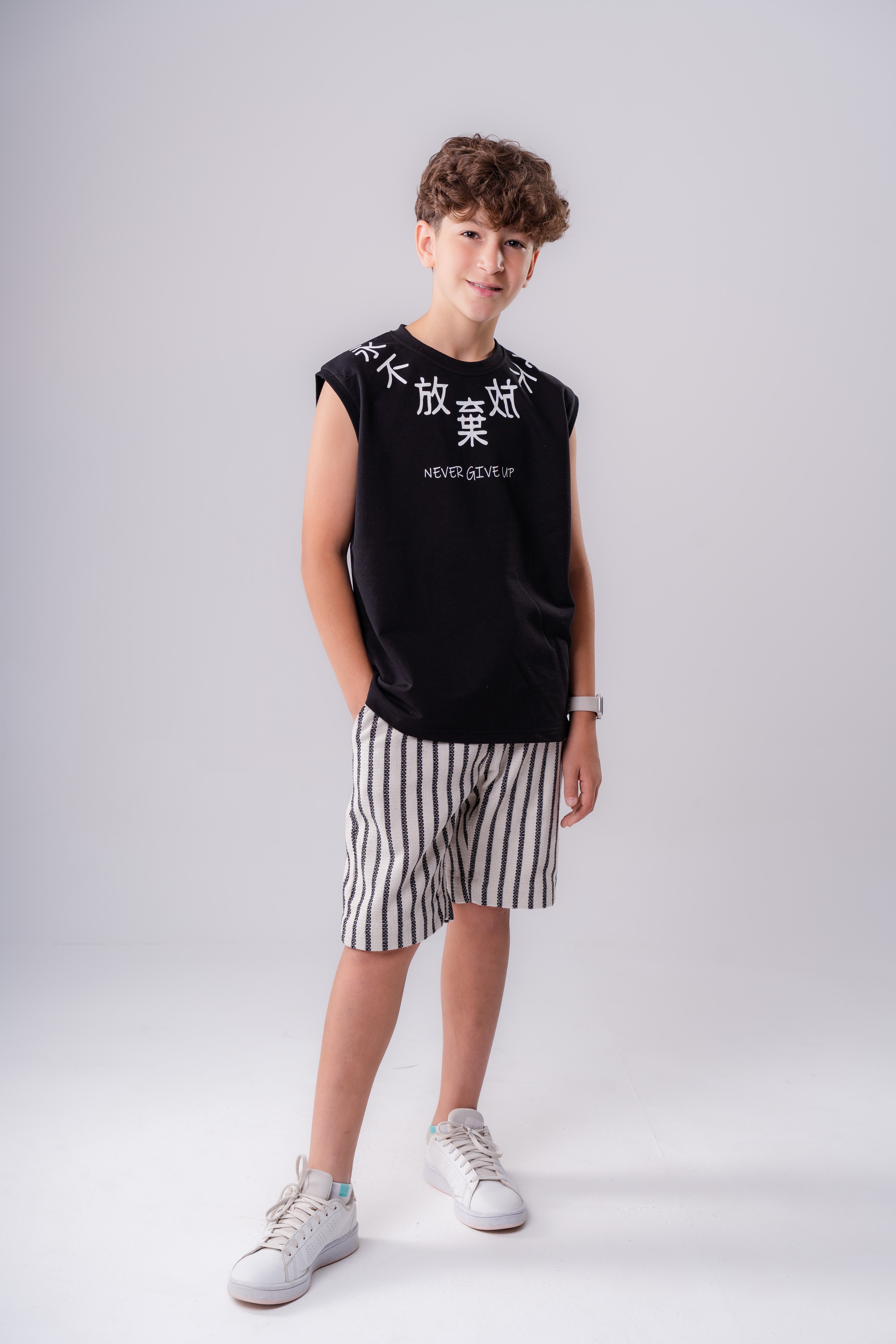 Boys Graphic Print Round Neck Sleeveless T-shirt