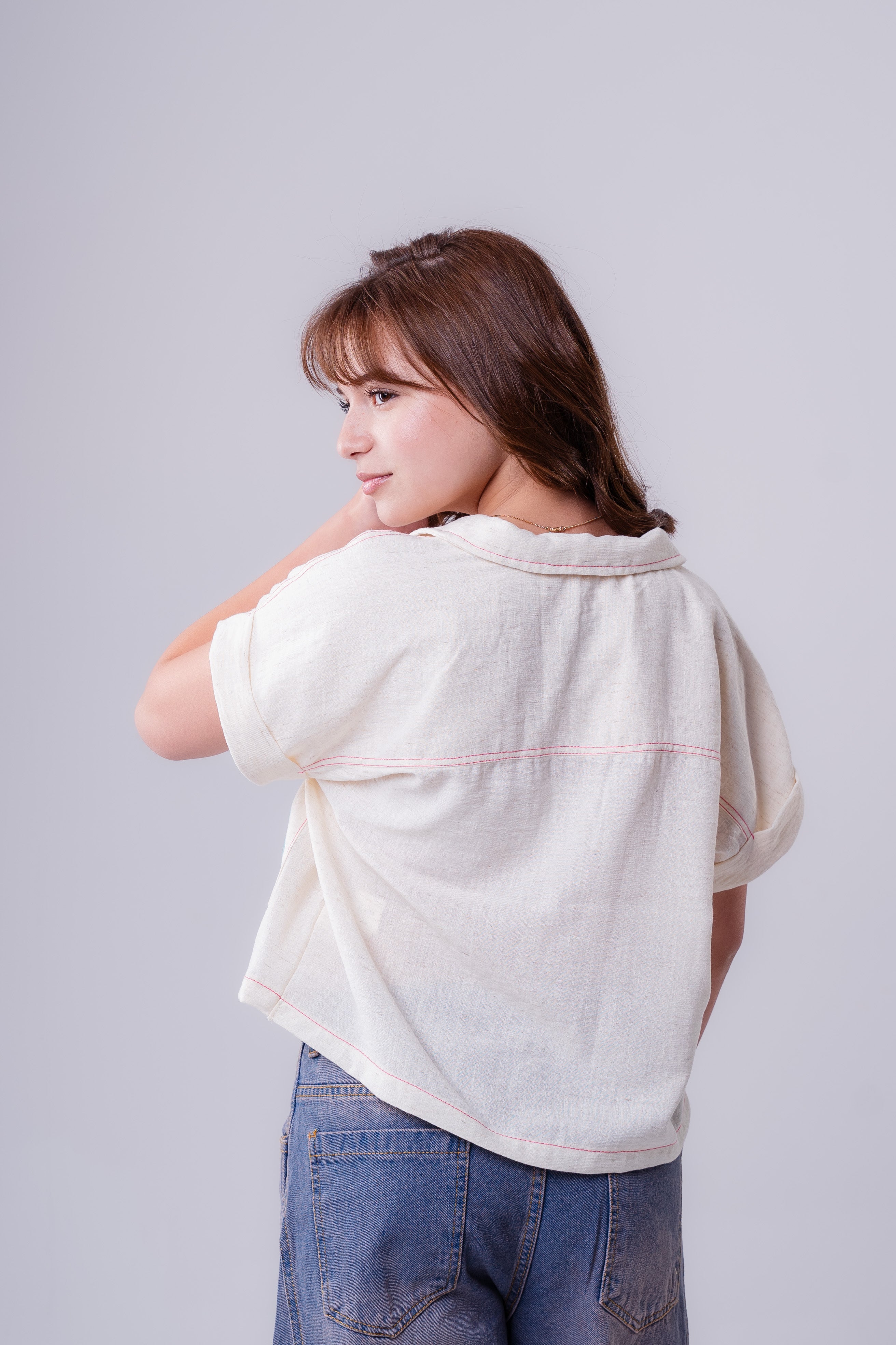 Girls' Short-Sleeve Linen-Style Shirt with Appliqués