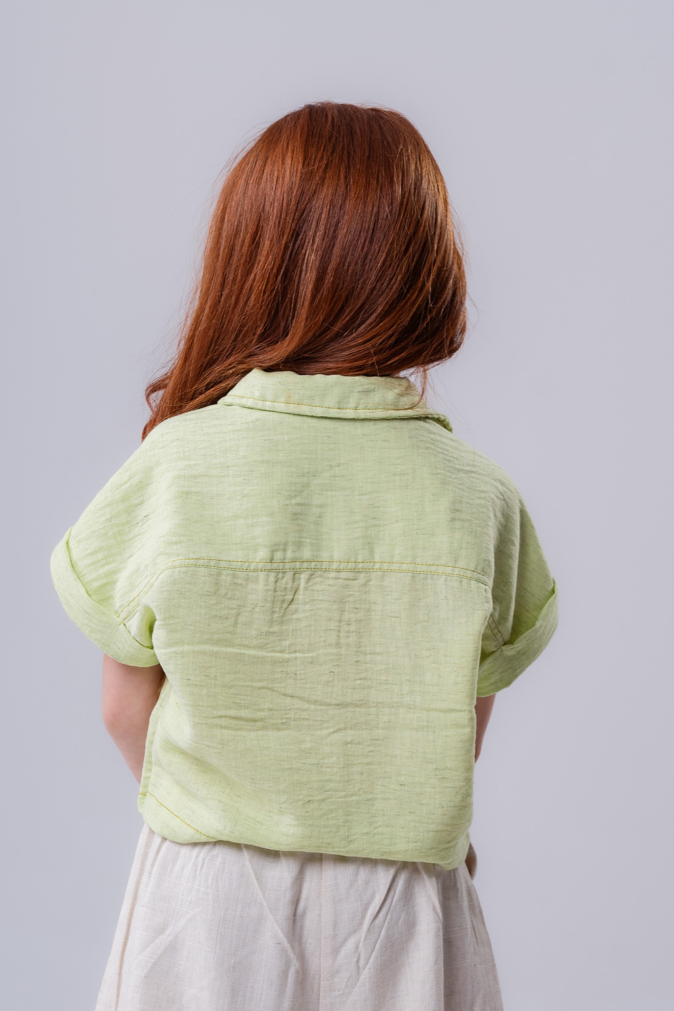 Girls' Short-Sleeve Linen-Style Shirt with Appliqués