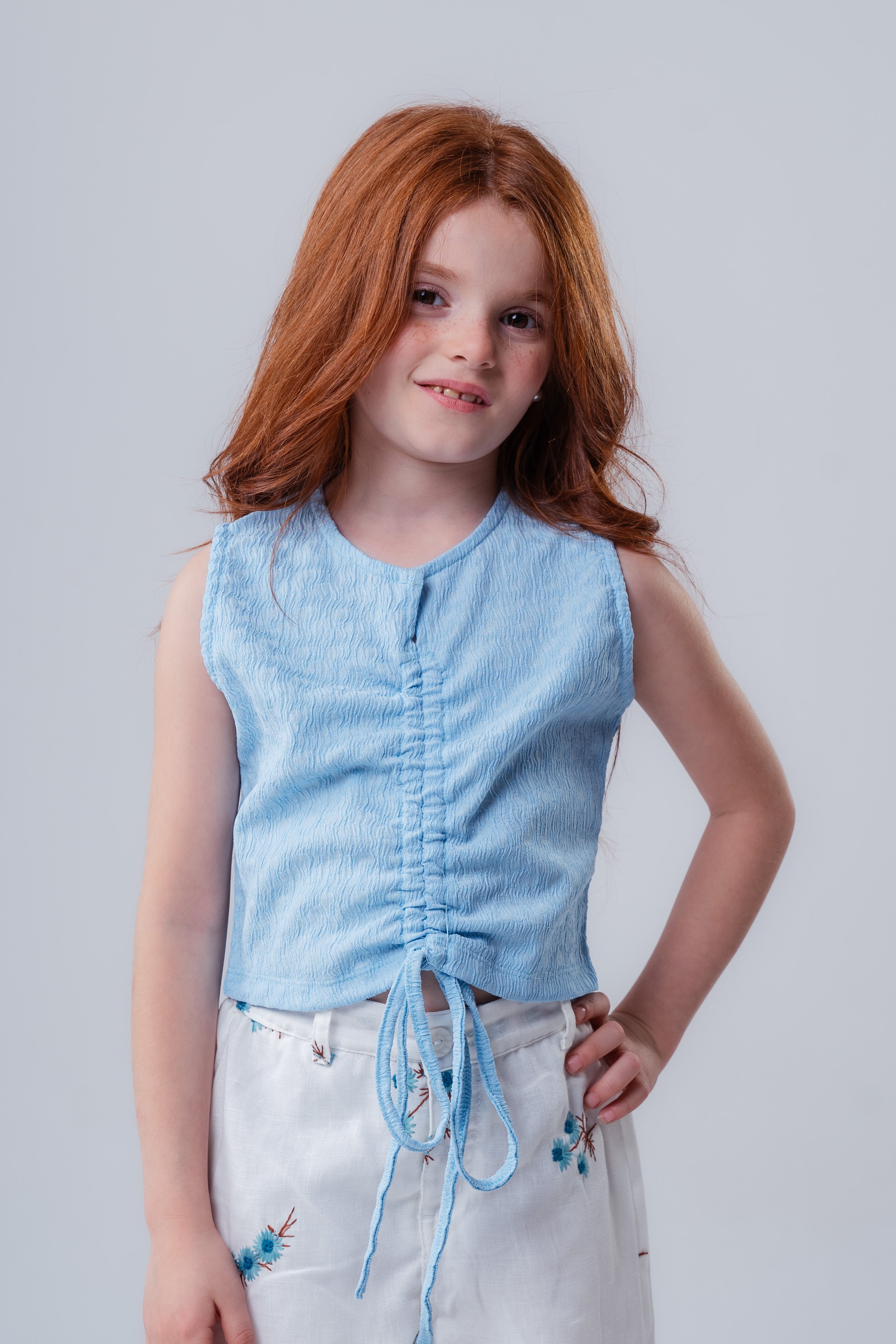 Girls Floral Embroidered High-Waisted Linen Short