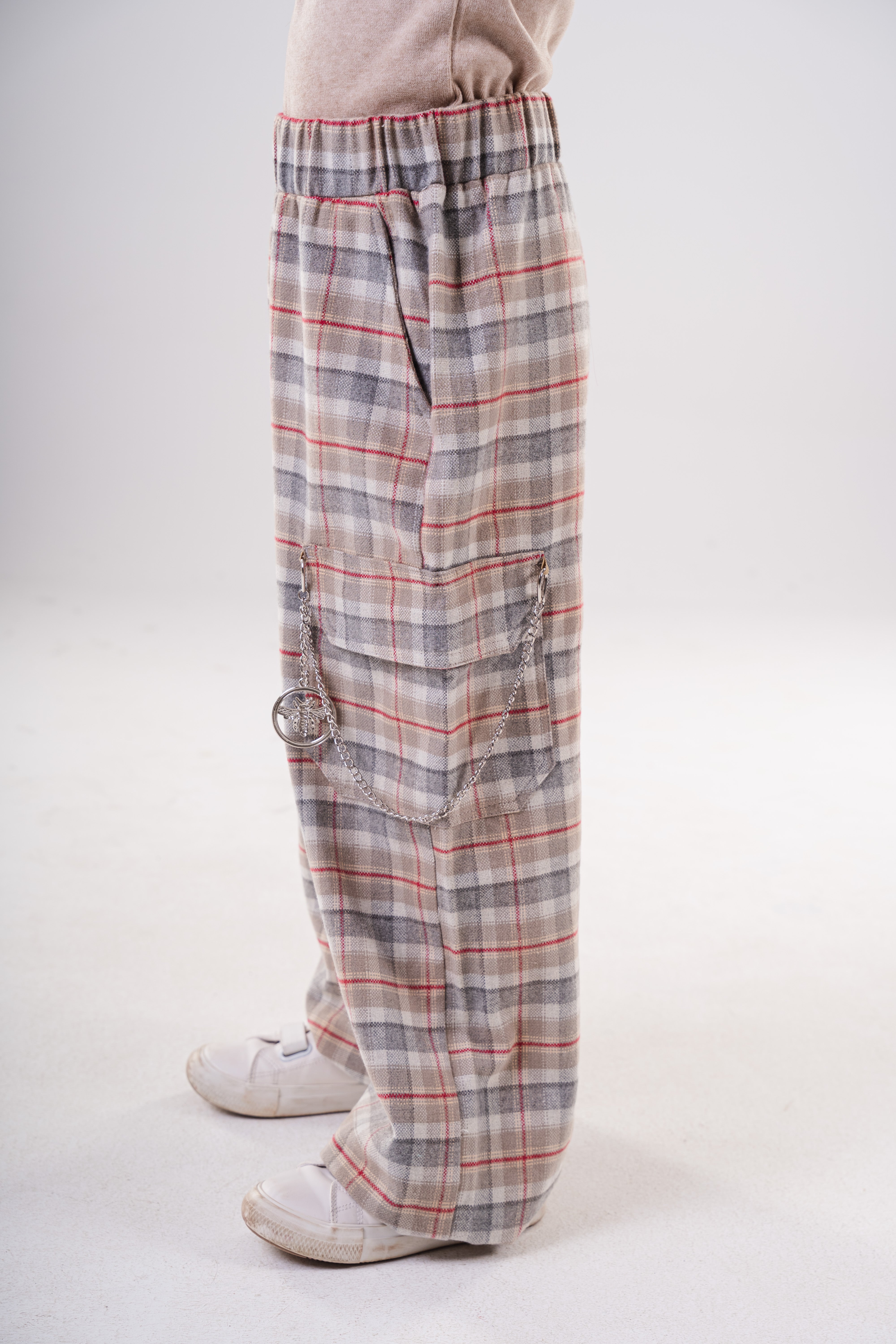 Plaid Cargo Pants with Chain Detail