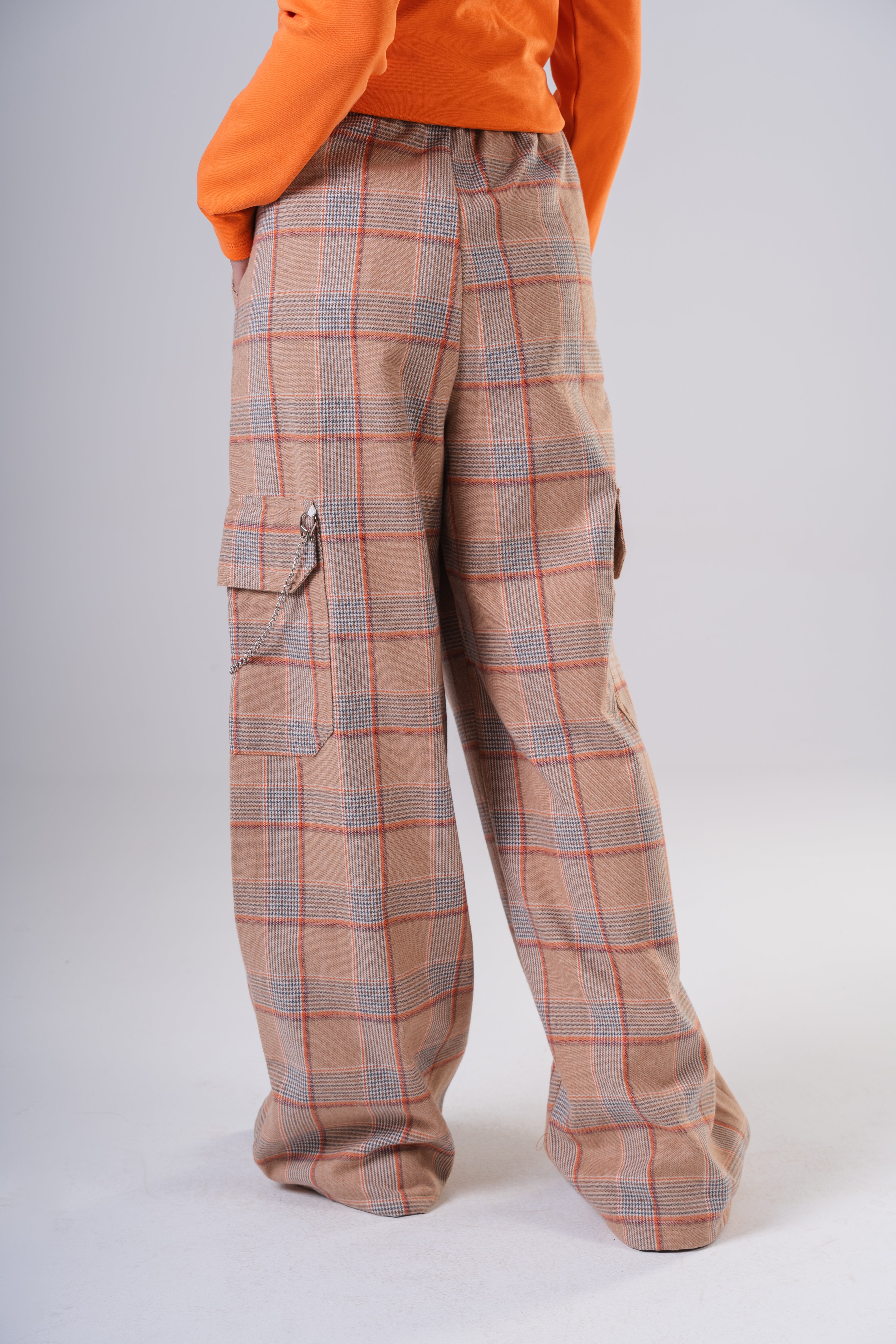 Plaid Cargo Pants with Chain Detail