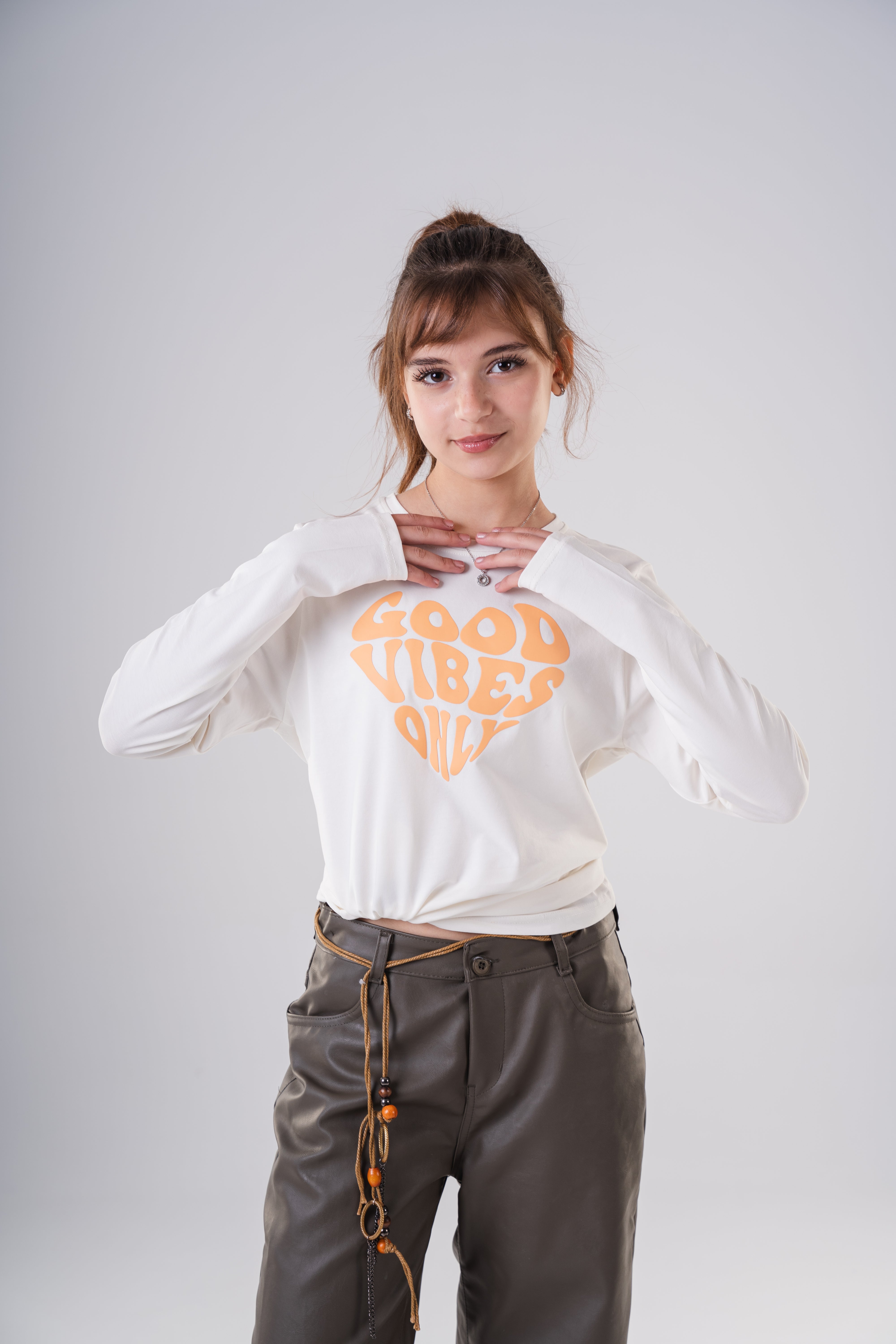 Girls Graphic Crewneck Cotton Sweatshirt