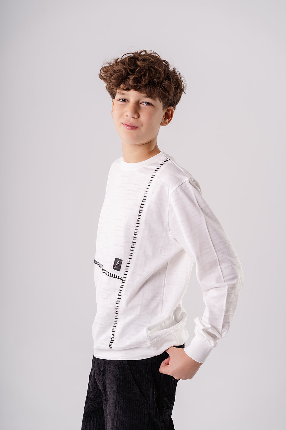 Boys White Crew Neck Sweatshirt With Embroidery