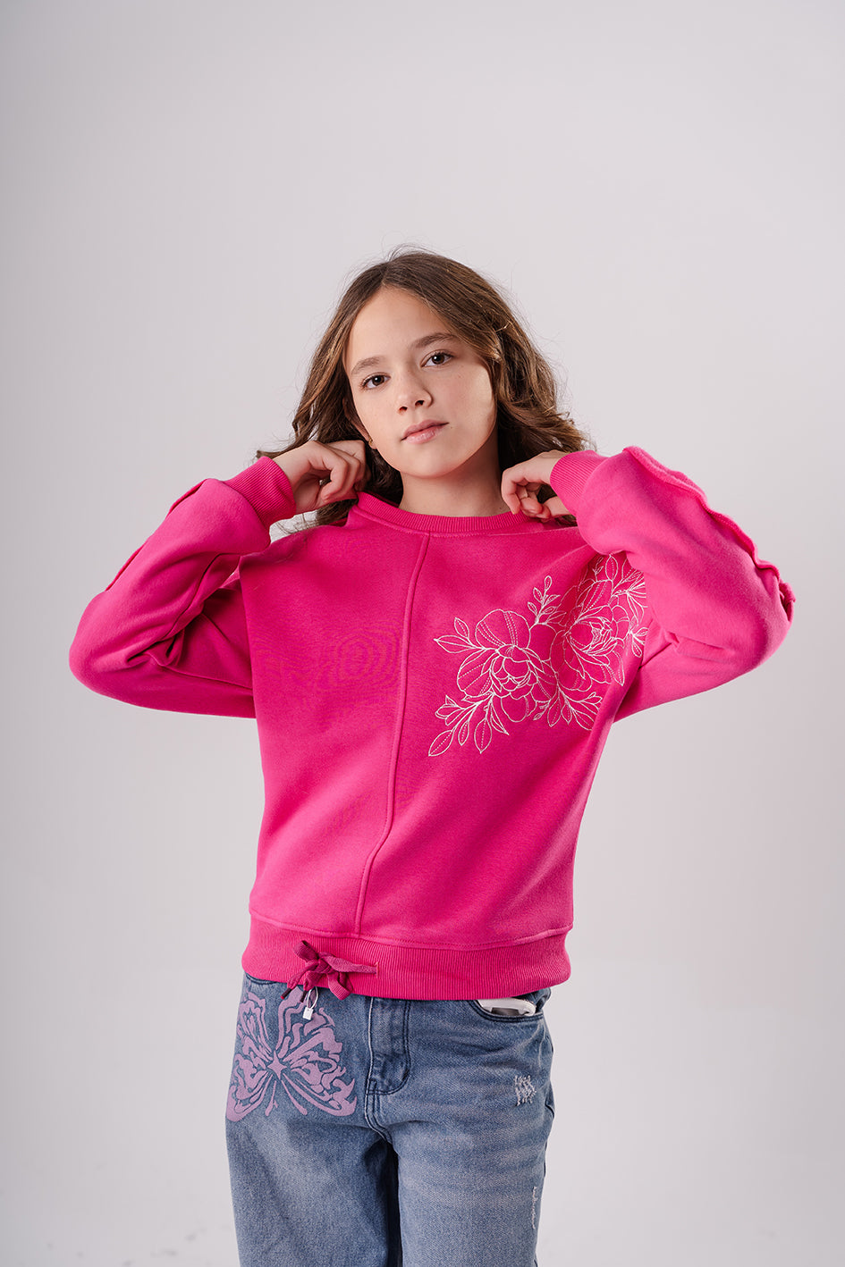 Girls Fuchsia Fleece Embroidered Full Sleeves Sweatshirt