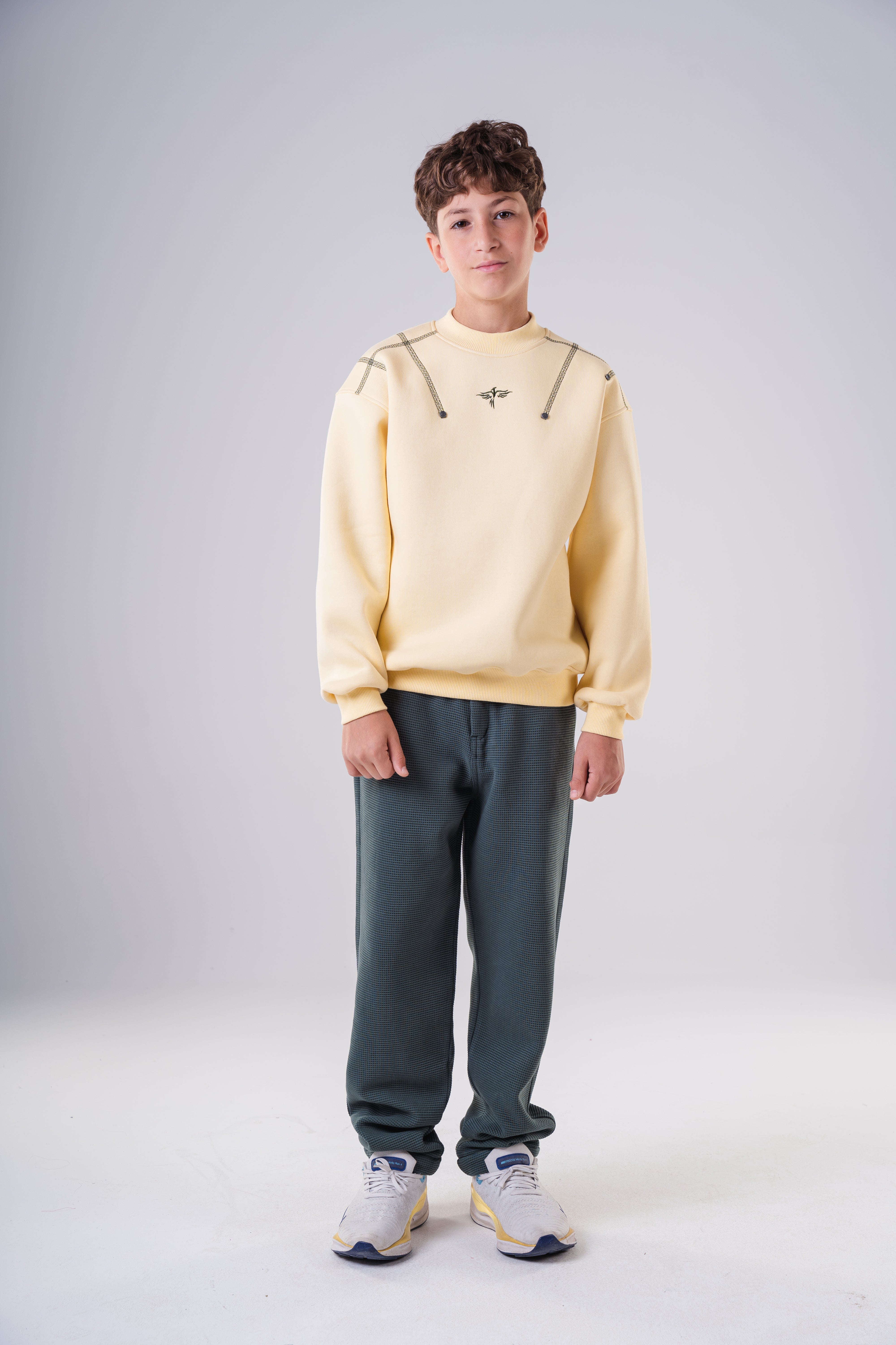 Boy's Relaxed Fit Micro-Patterned Casual Trousers
