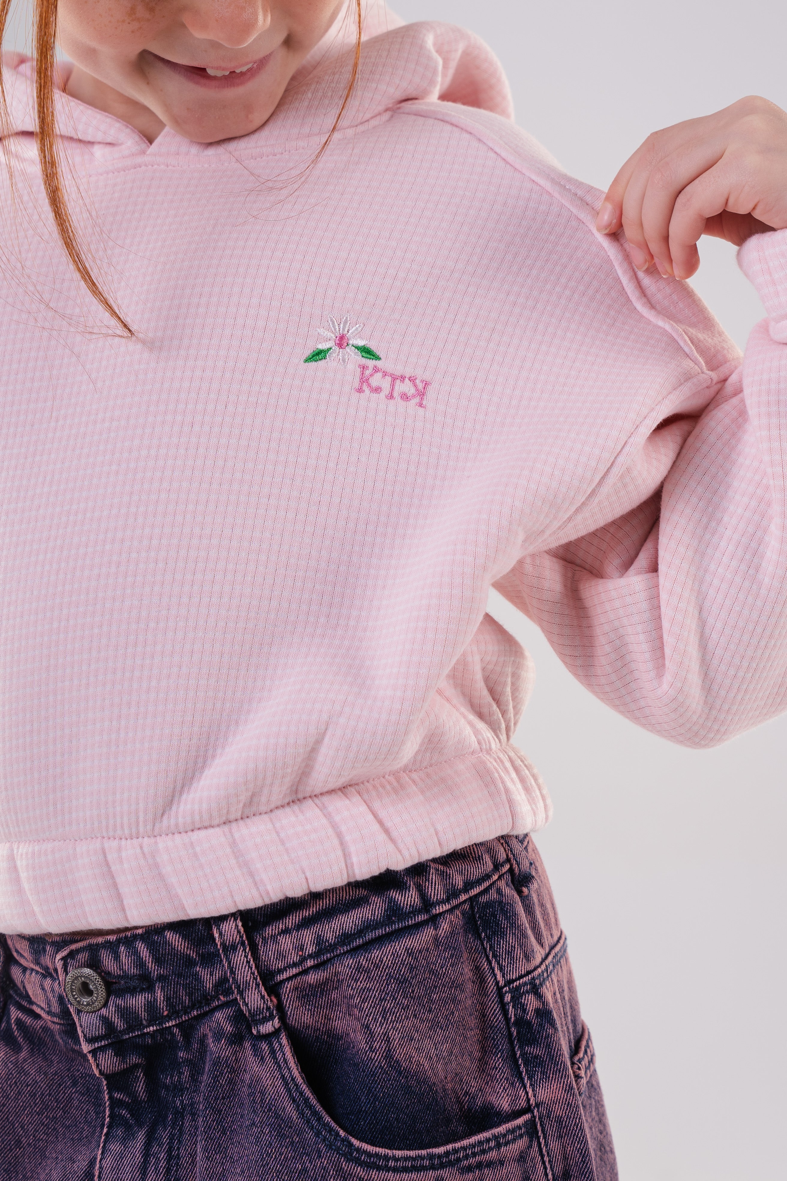 Girls Relaxed Fit Textured Cropped Hoodie