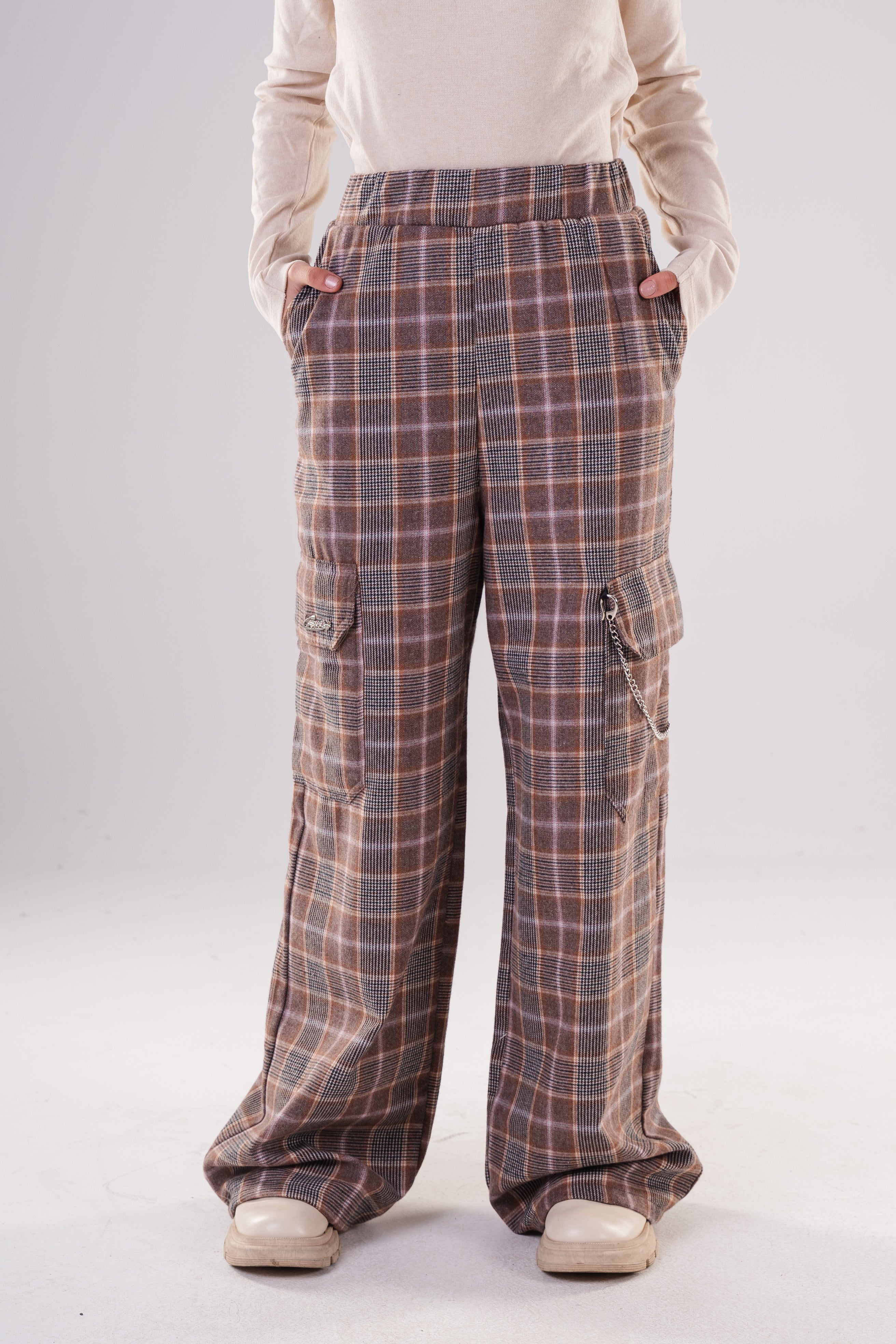 Plaid Cargo Pants with Chain Detail