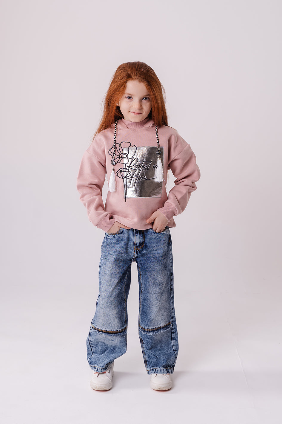 Girls Rose Fleece Embroidered Full Sleeves Hoodie