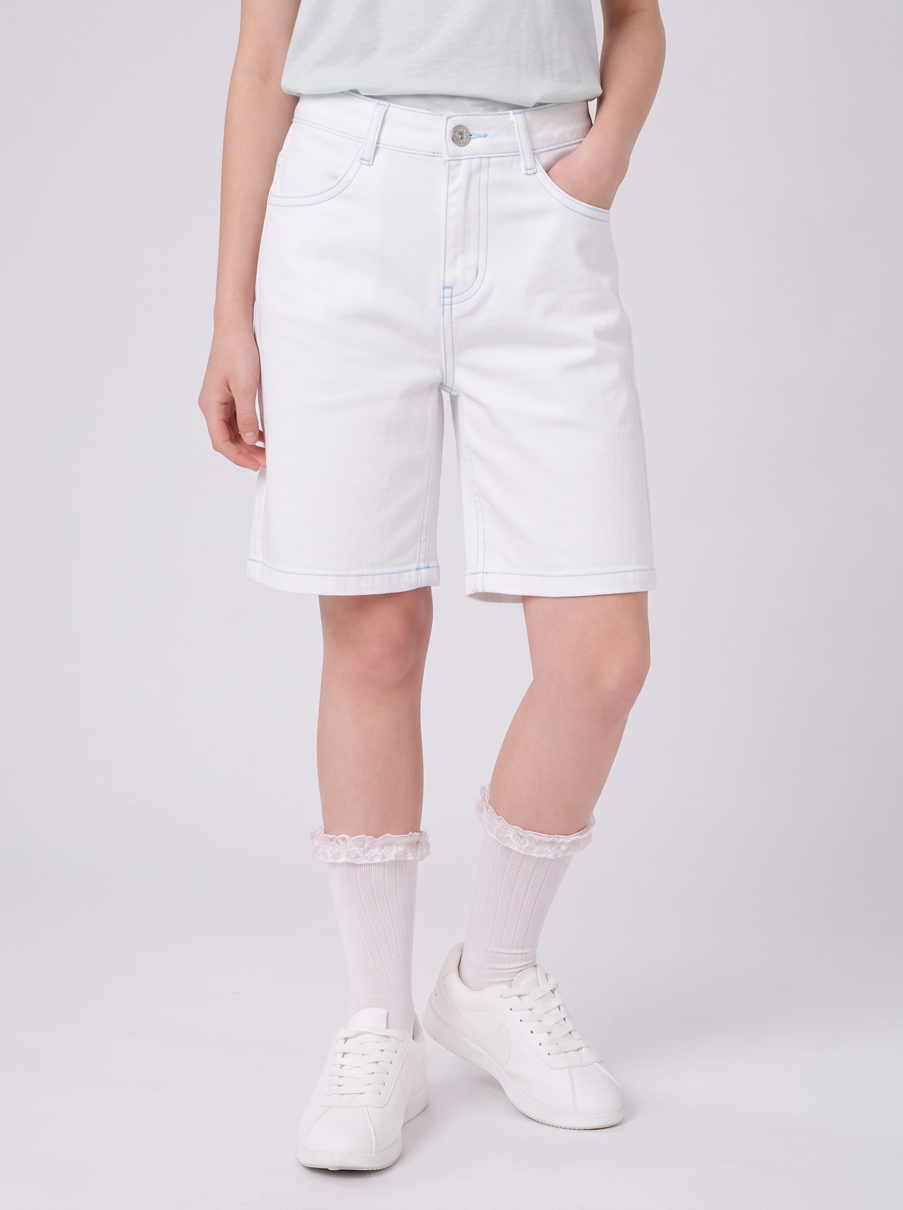 Girl White Bermuda Shorts with Contrast Stitching