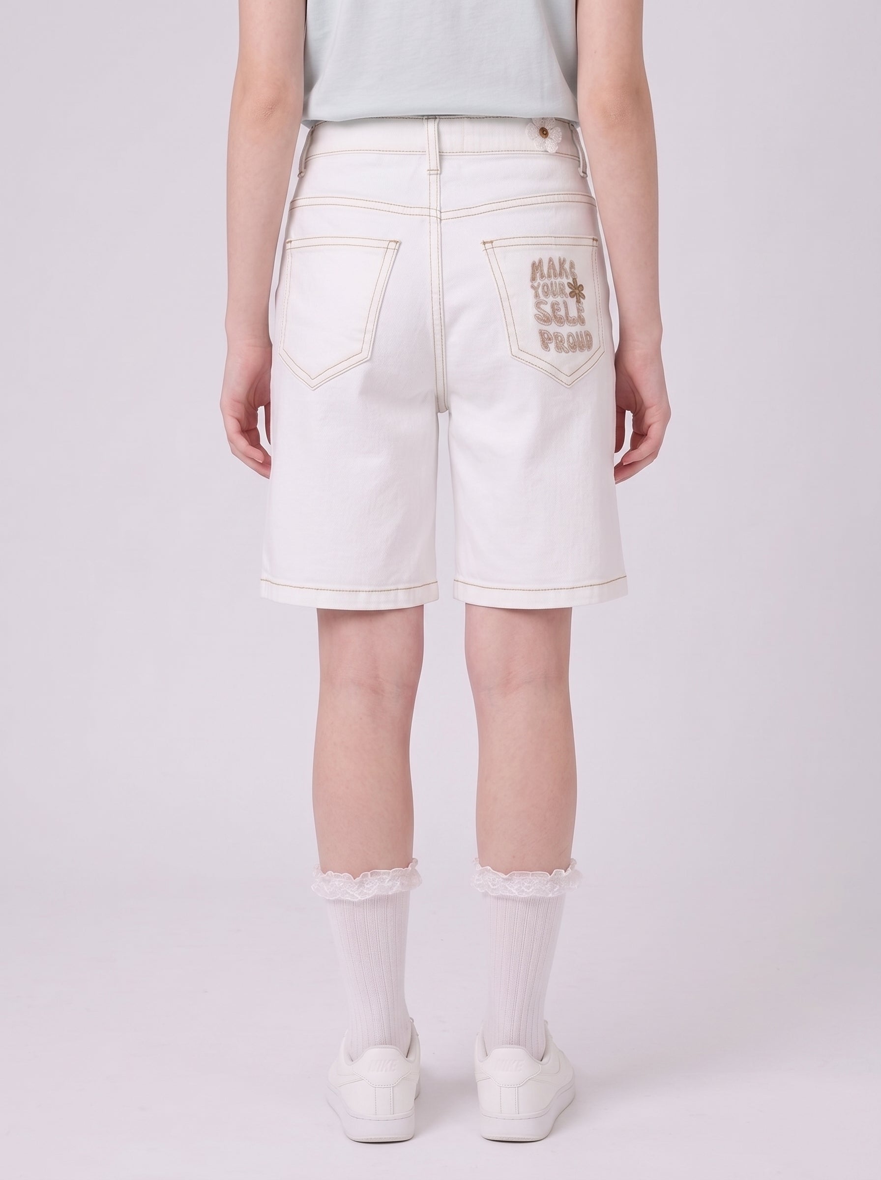 Girl White Bermuda Shorts with Contrast Stitching