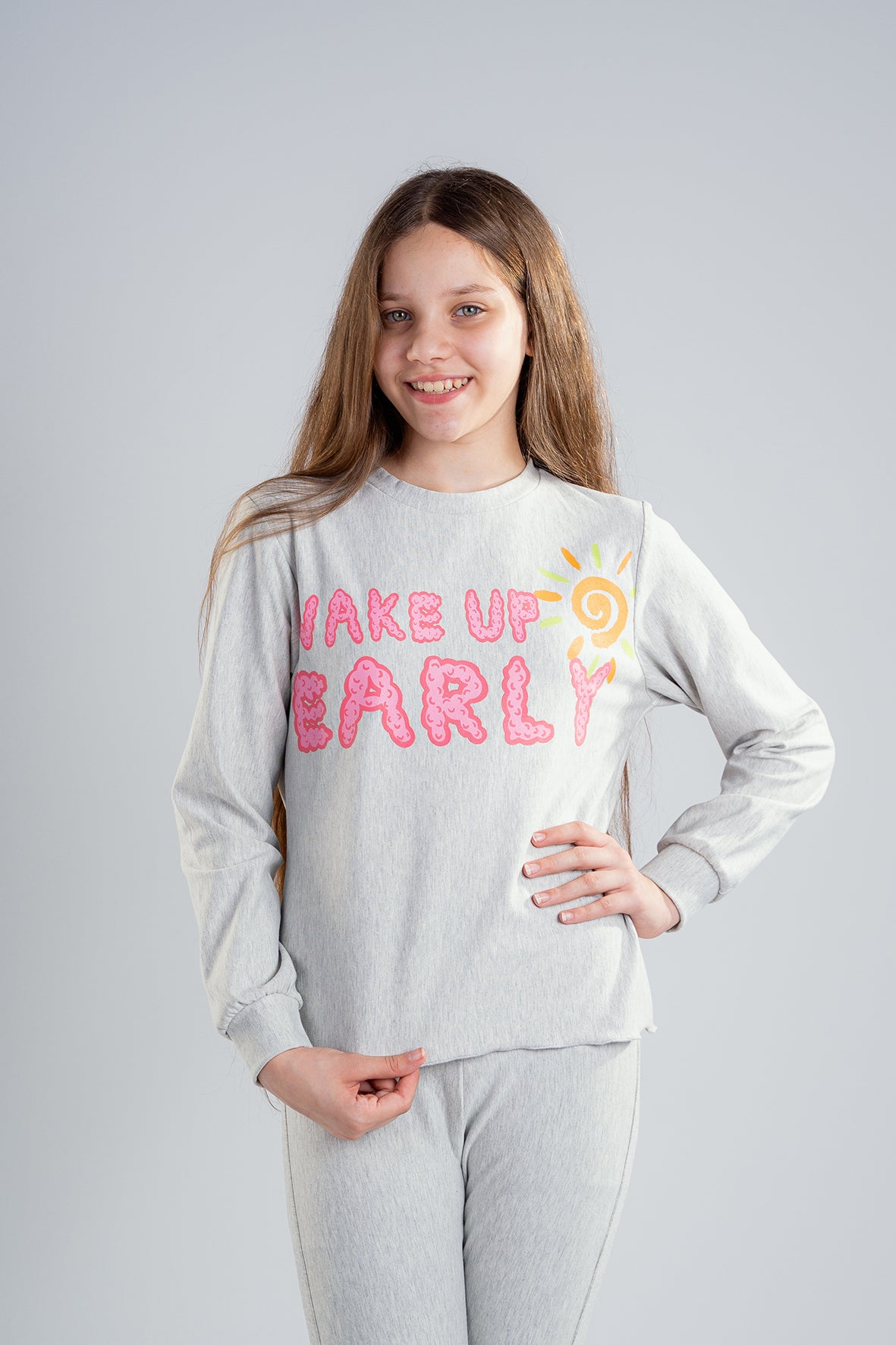 Girls Gray Cotton Pajama With Print